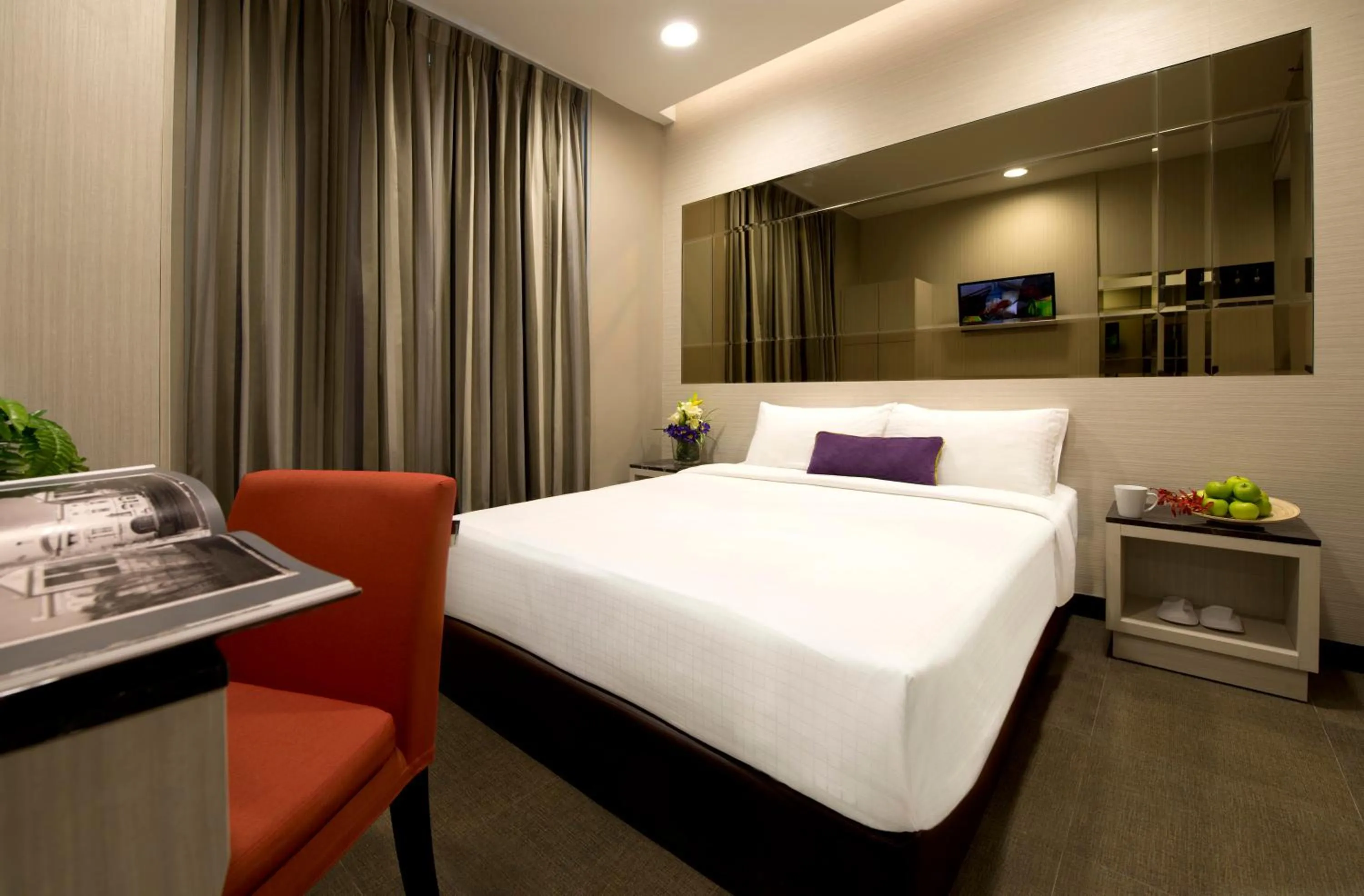 Bed in V Hotel Bencoolen