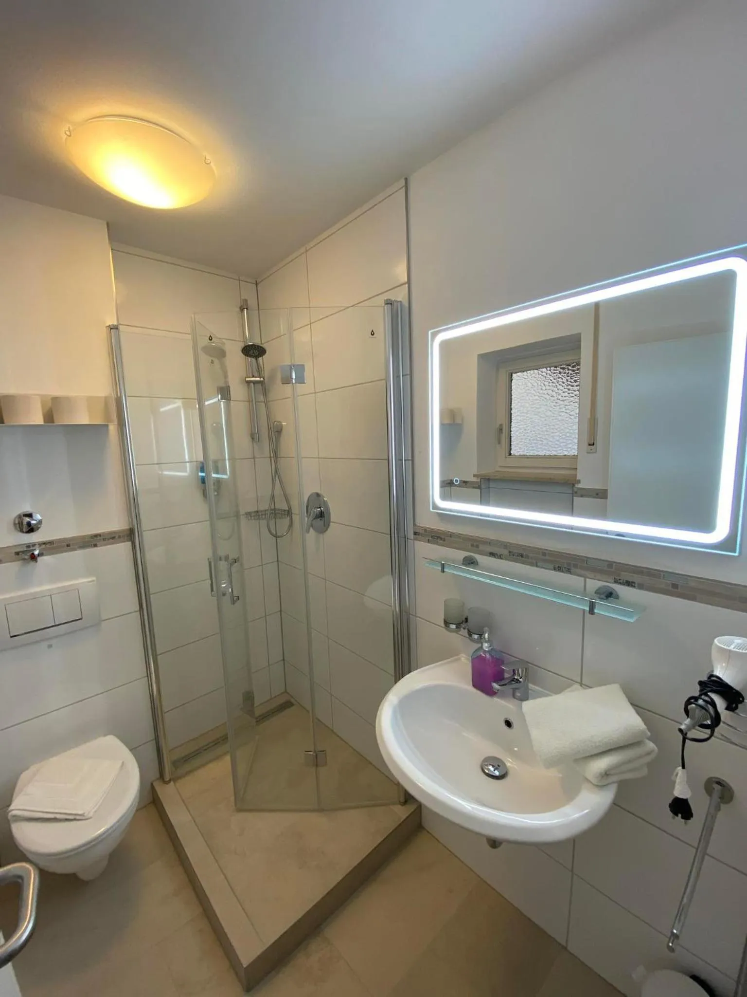 Shower in Hotel Kienberger Hof