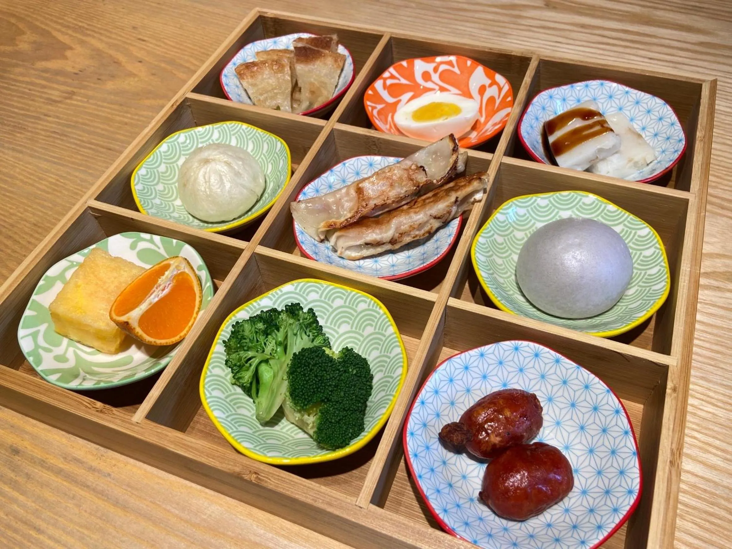 Breakfast in Green World JianPei