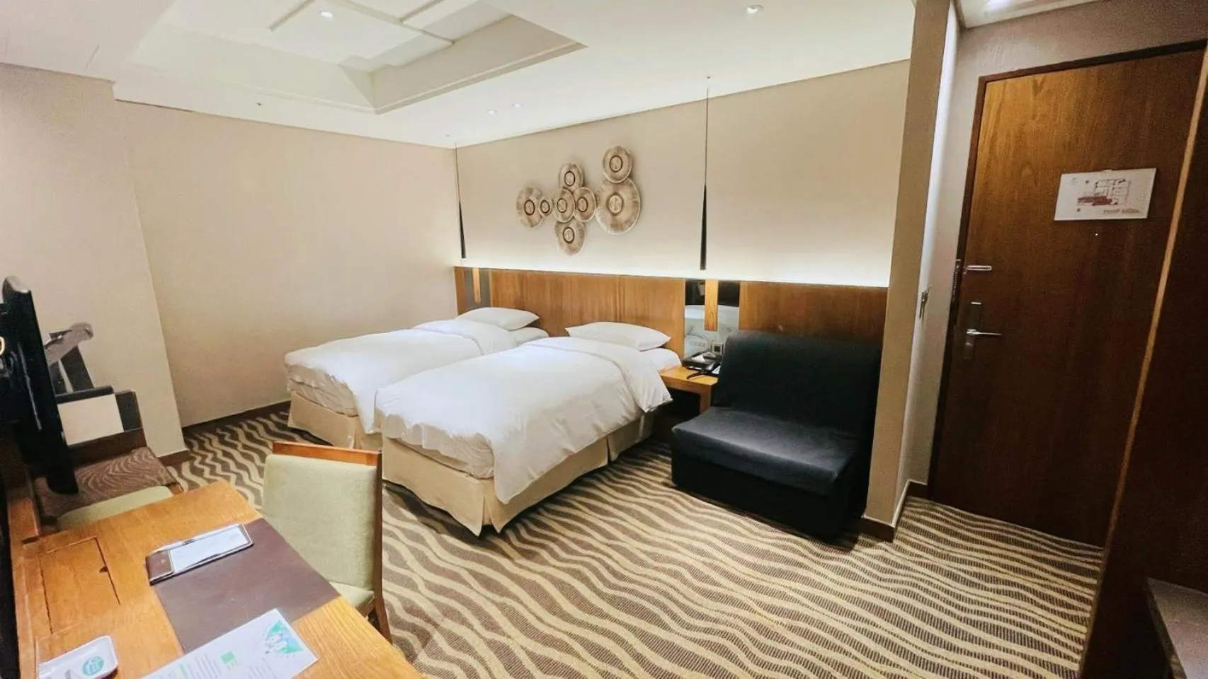 Bed in Green World JianPei