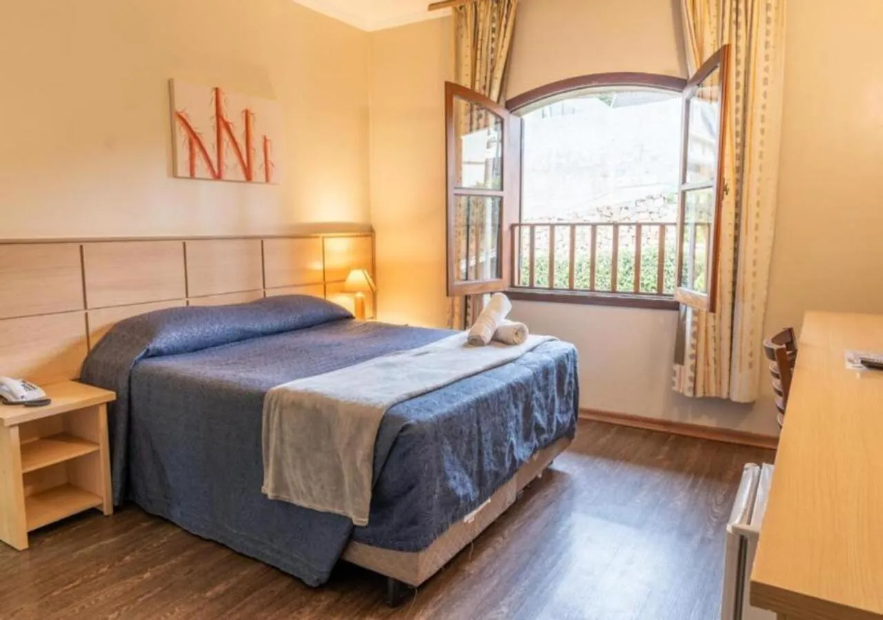 Bedroom, Bed in Hotel Euro Suíte Campos do Jordão By Nacional Inn - A 800 metros da Vila Capivari