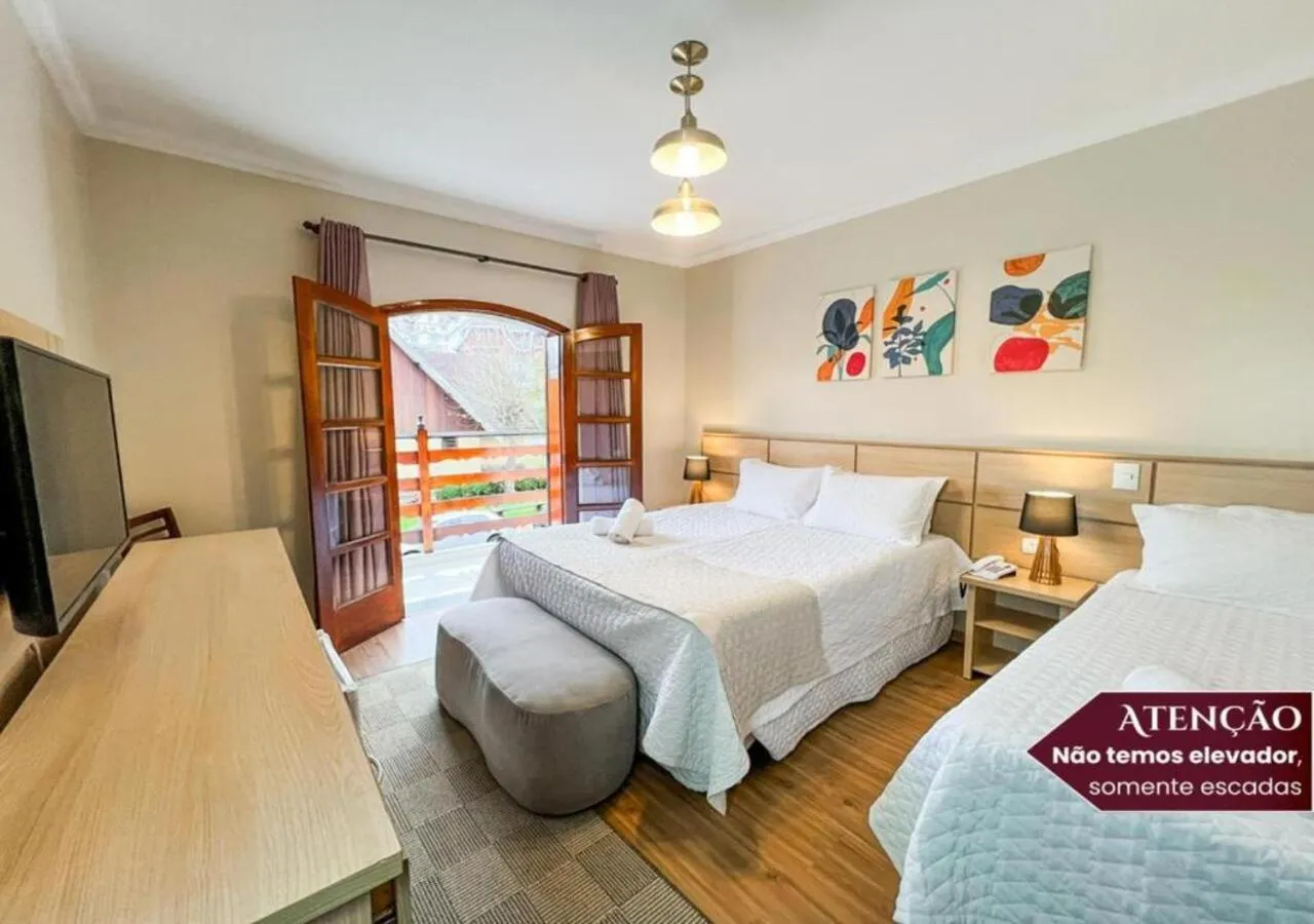 Bedroom, Bed in Hotel Euro Suíte Campos do Jordão By Nacional Inn - A 800 metros da Vila Capivari