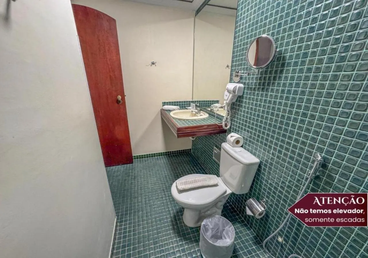 Bathroom in Hotel Euro Suíte Campos do Jordão By Nacional Inn - A 800 metros da Vila Capivari