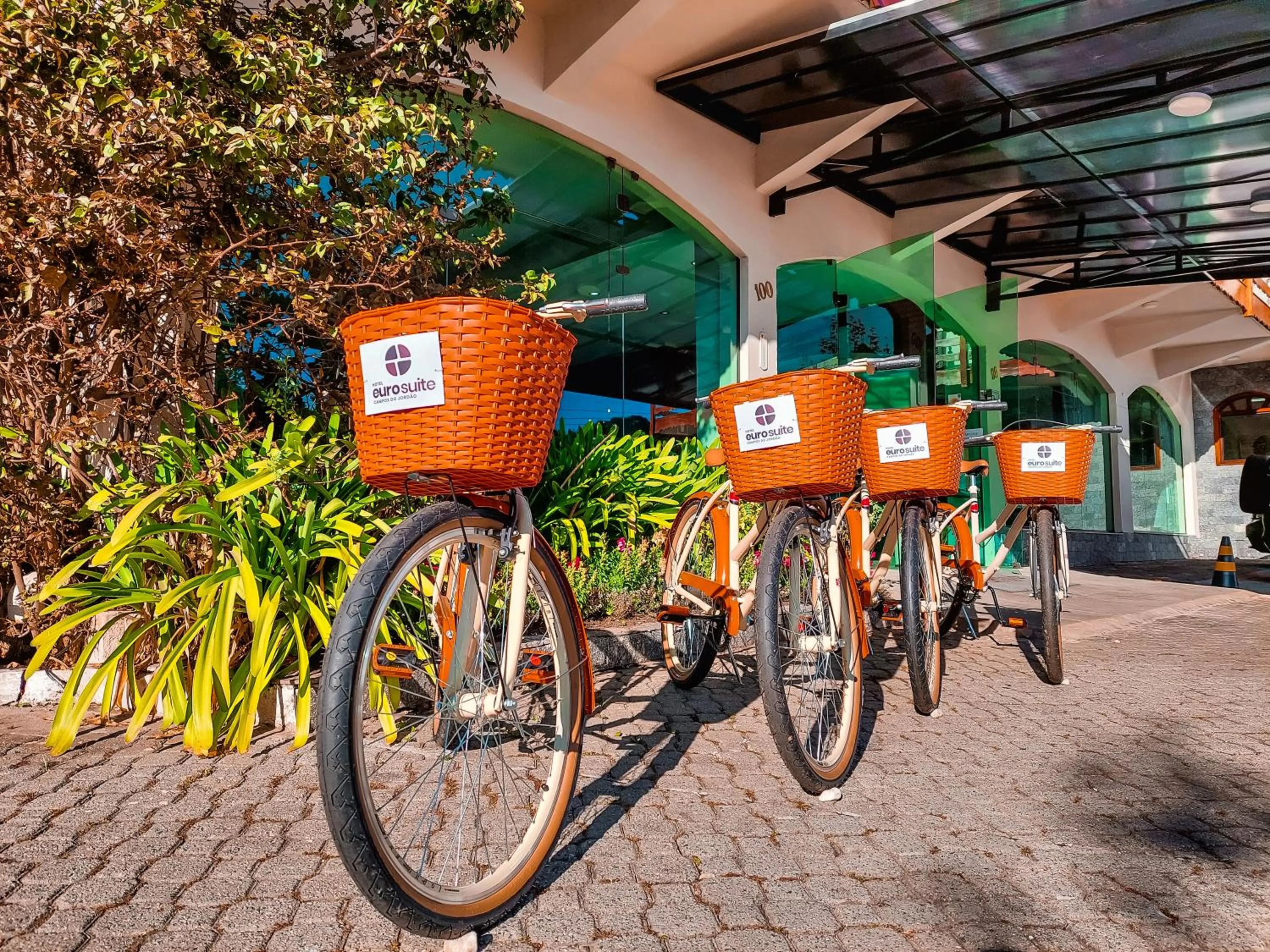 Cycling in Hotel Euro Suíte Campos do Jordão By Nacional Inn - A 800 metros da Vila Capivari