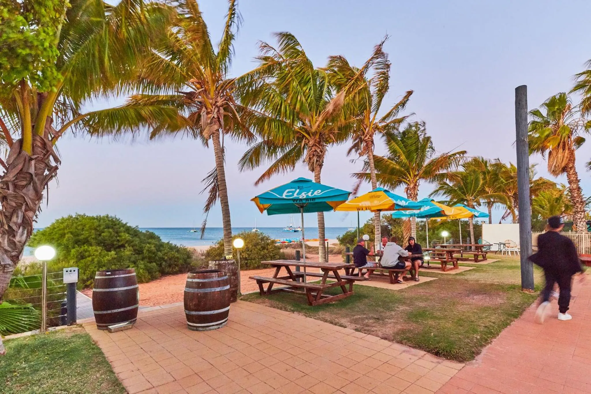 Restaurant/places to eat in RAC Monkey Mia Dolphin Resort