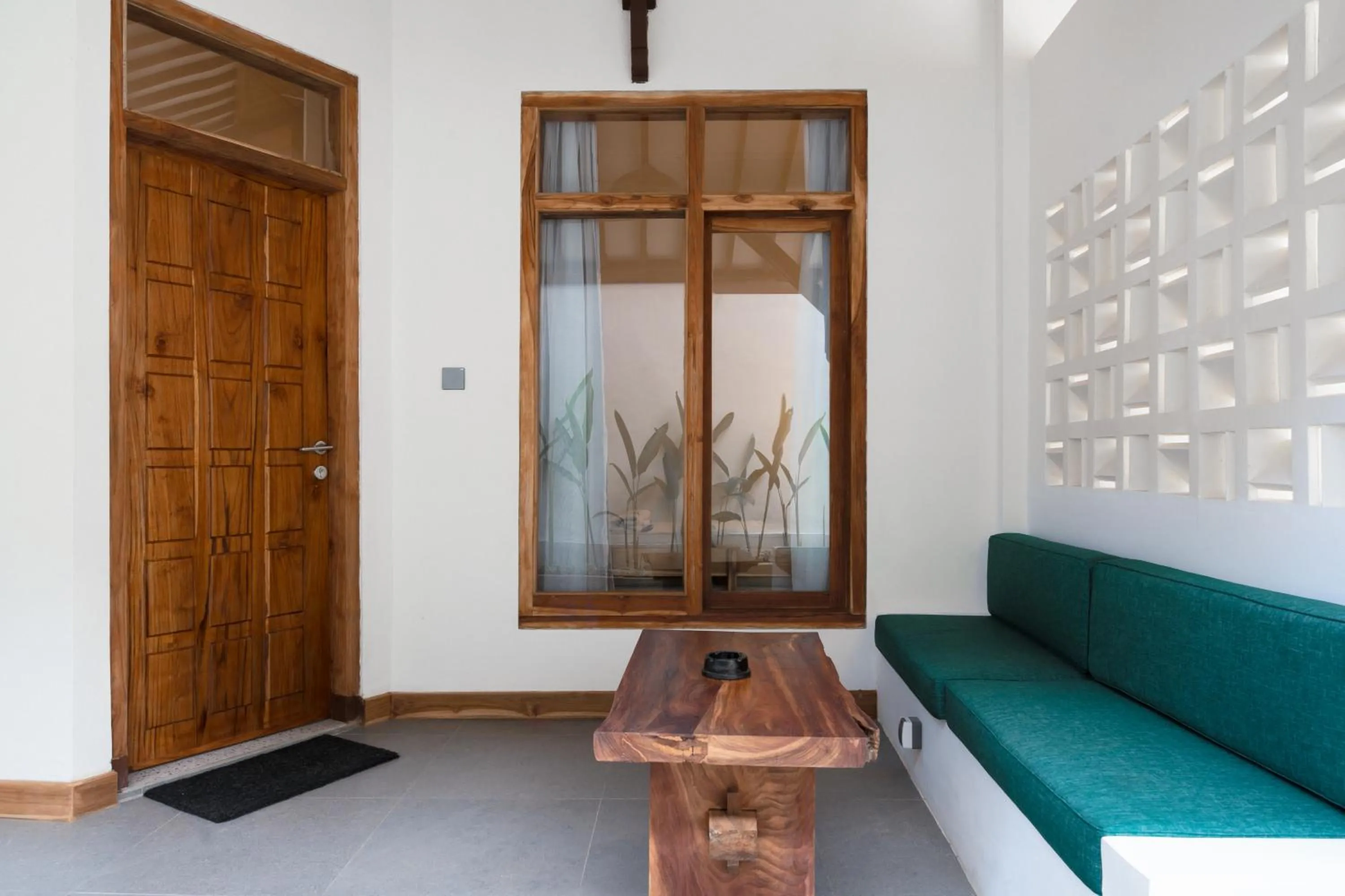 Seating area in Green Hill Boutique Hotel