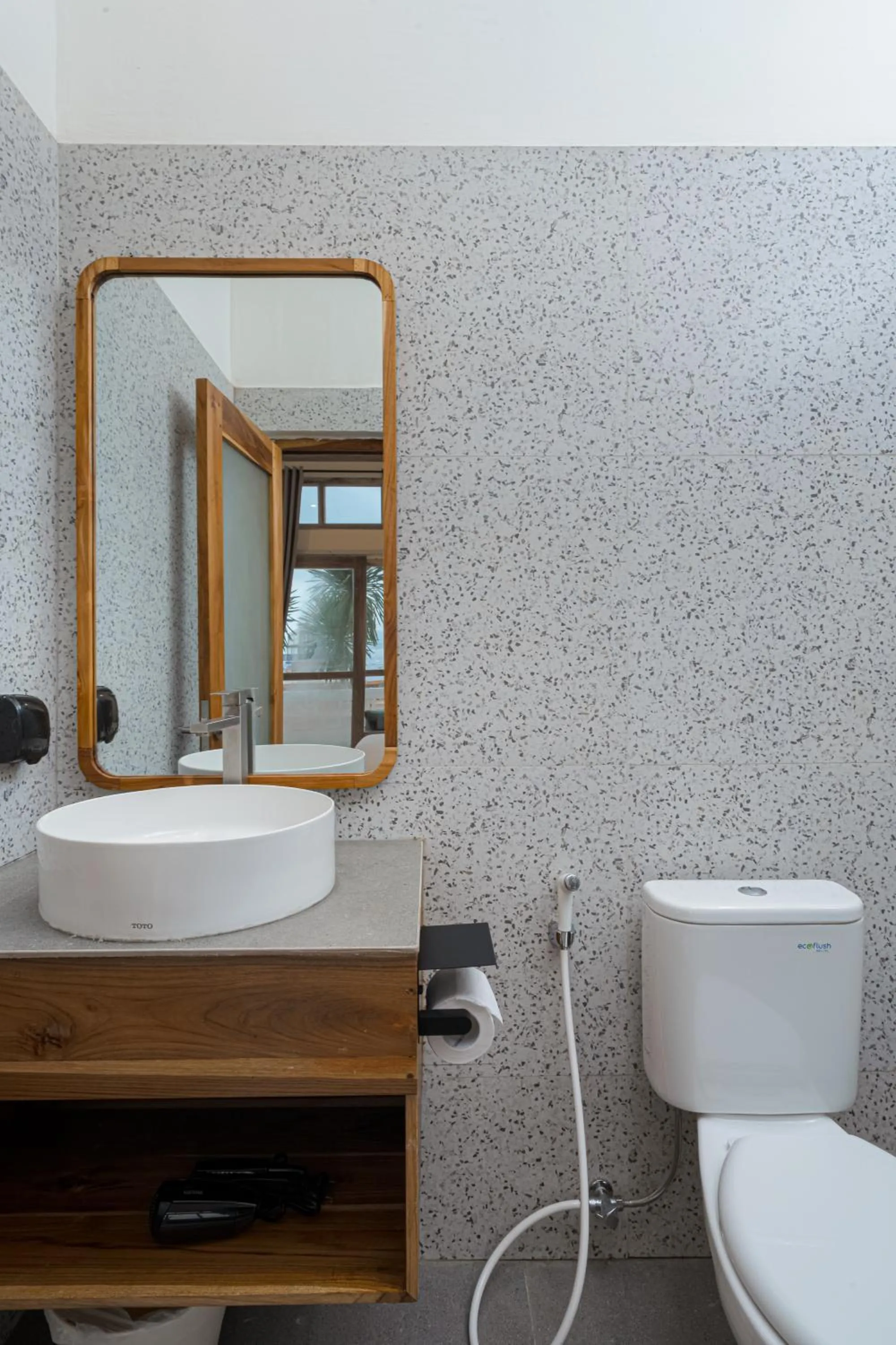 Toilet in Green Hill Boutique Hotel