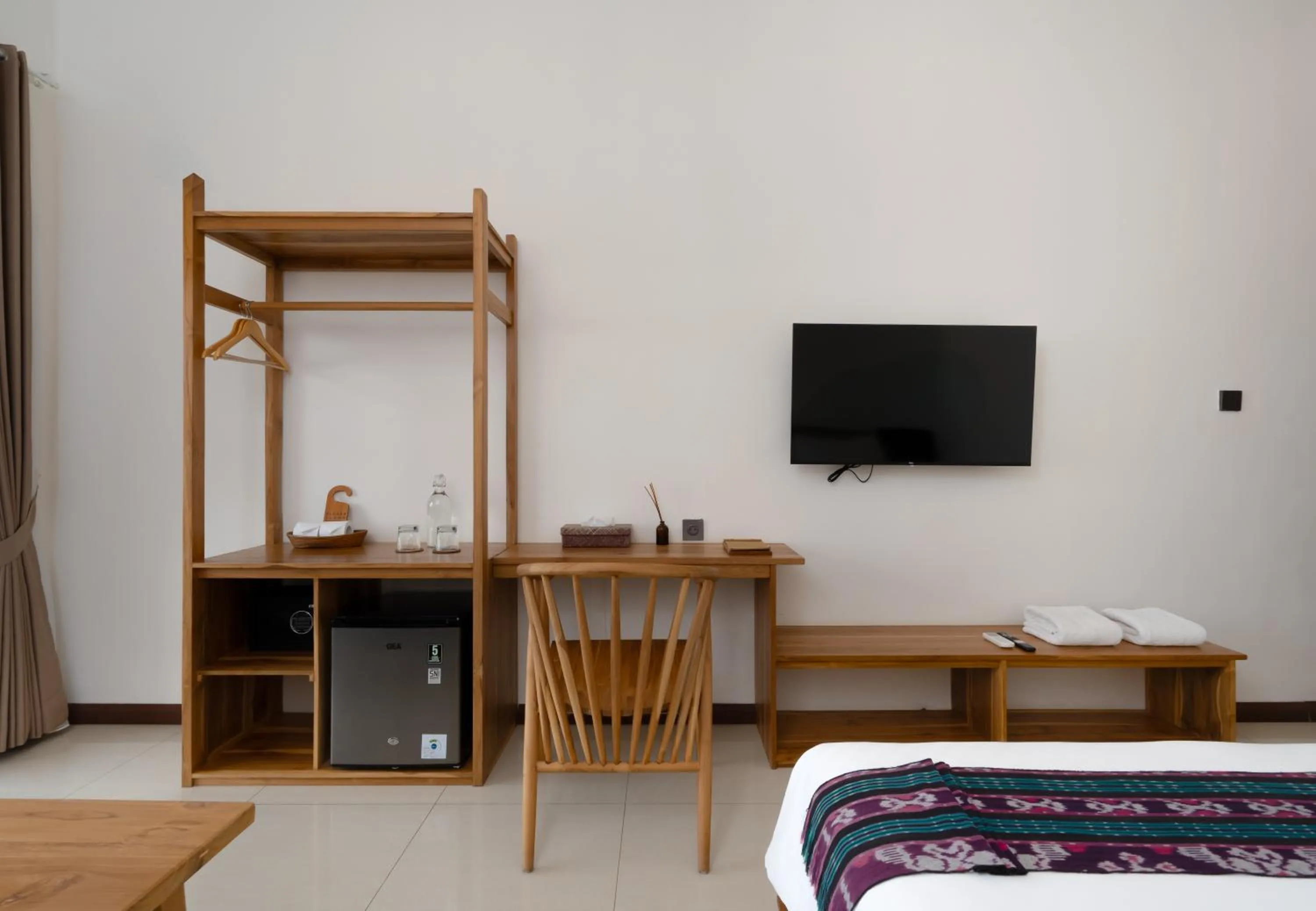 Property building, Bed in Green Hill Boutique Hotel