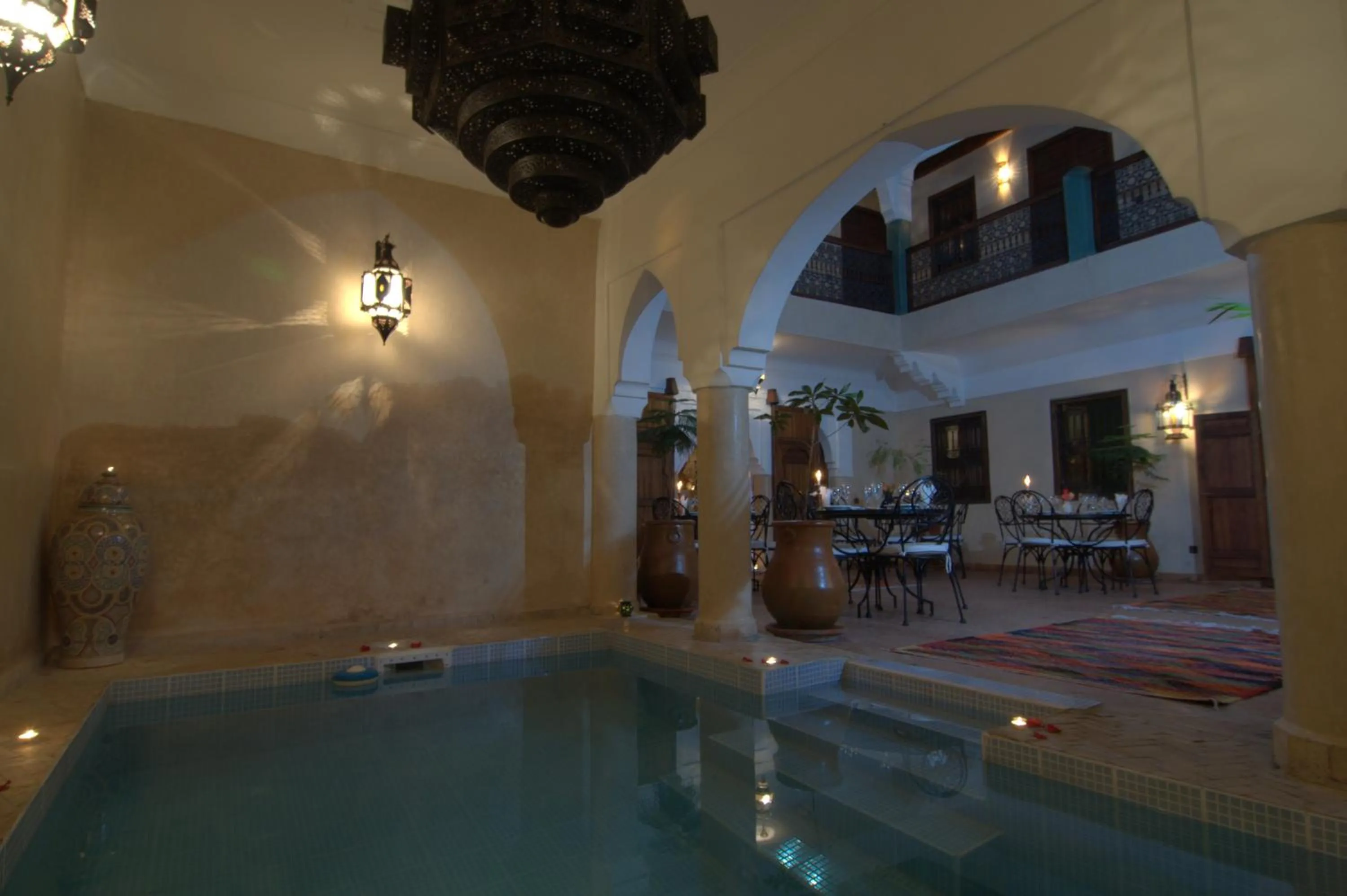 Swimming pool in Riad Imilchil