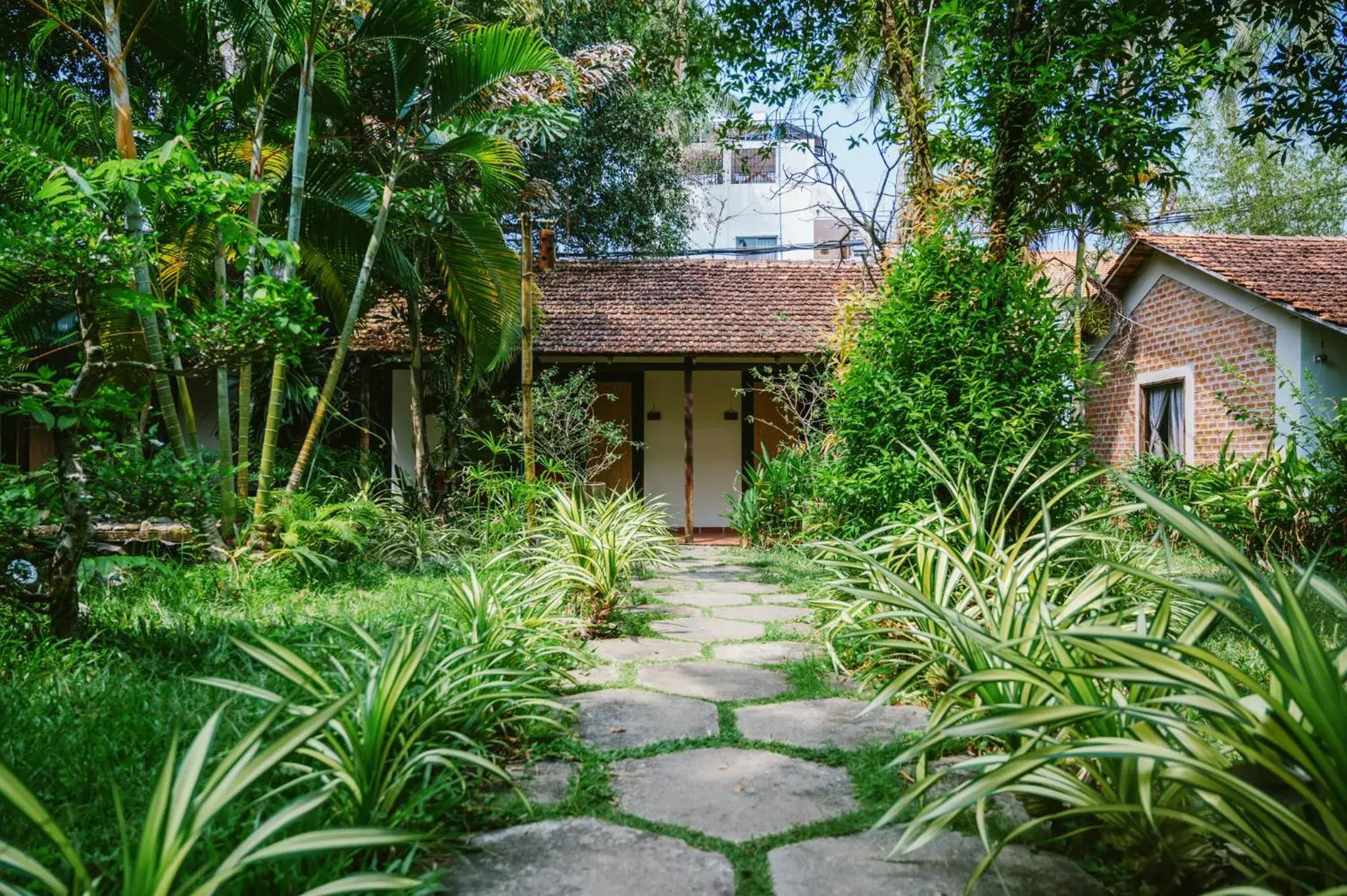 Property building in An Nhien Retreat Phu Quoc with Yoga Daily & Beach access Property building in An Nhien Retreat Phu Quoc with Yoga Daily & Beach access