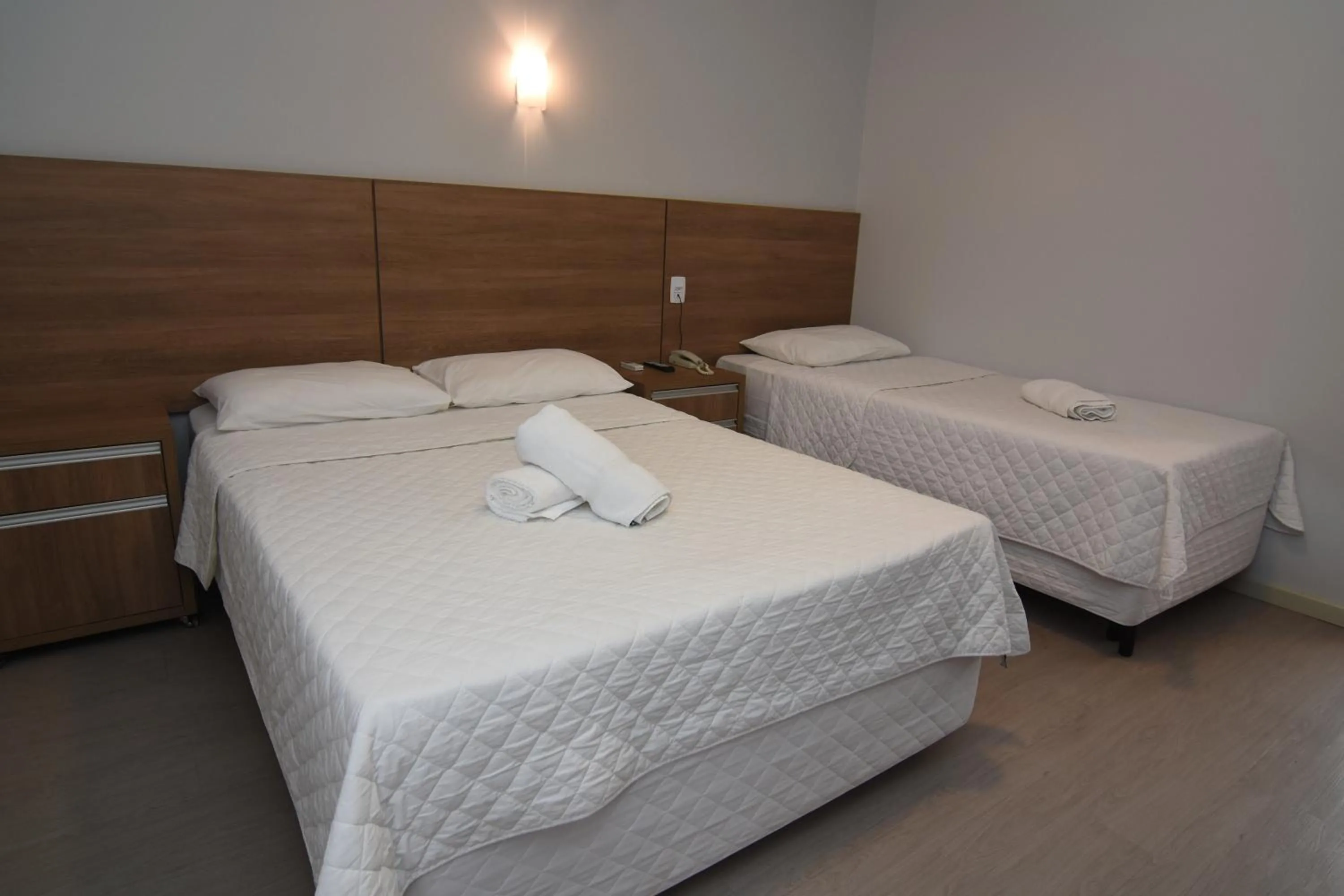 Bedroom, Bed in ID Hotel