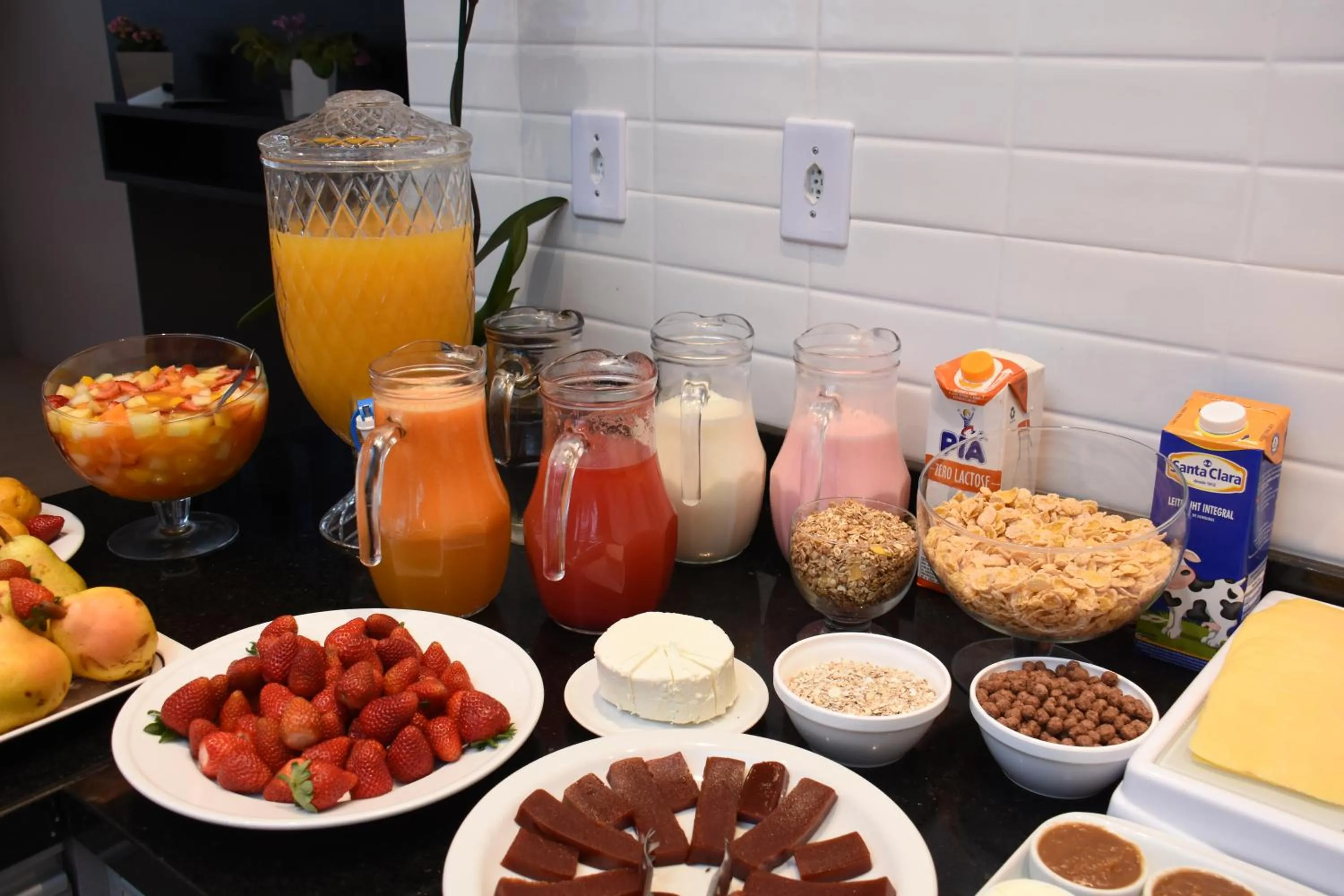 Restaurant/places to eat in ID Hotel