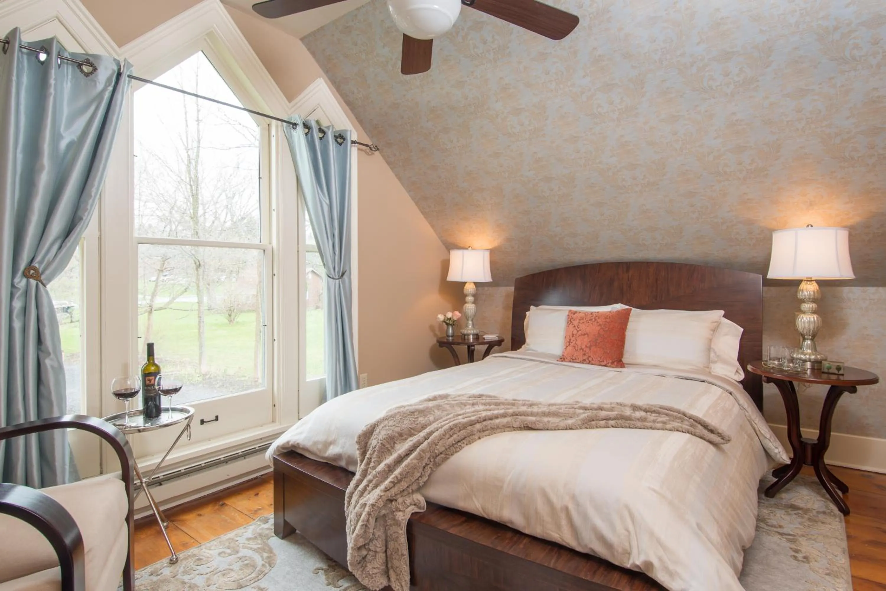 Bedroom, Bed in Gothic Eves Inn and Spa Bed and Breakfast