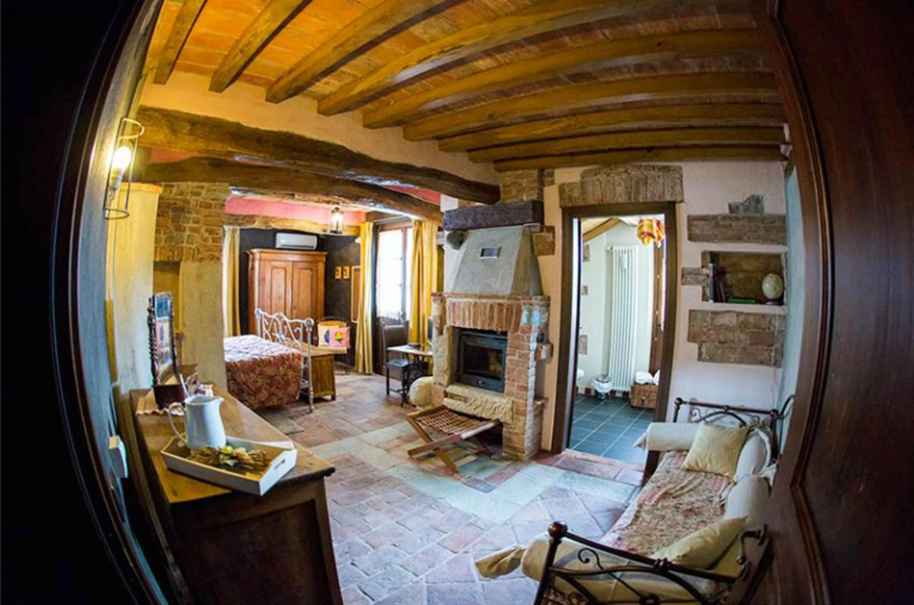 Double Room - single occupancy in La Via'