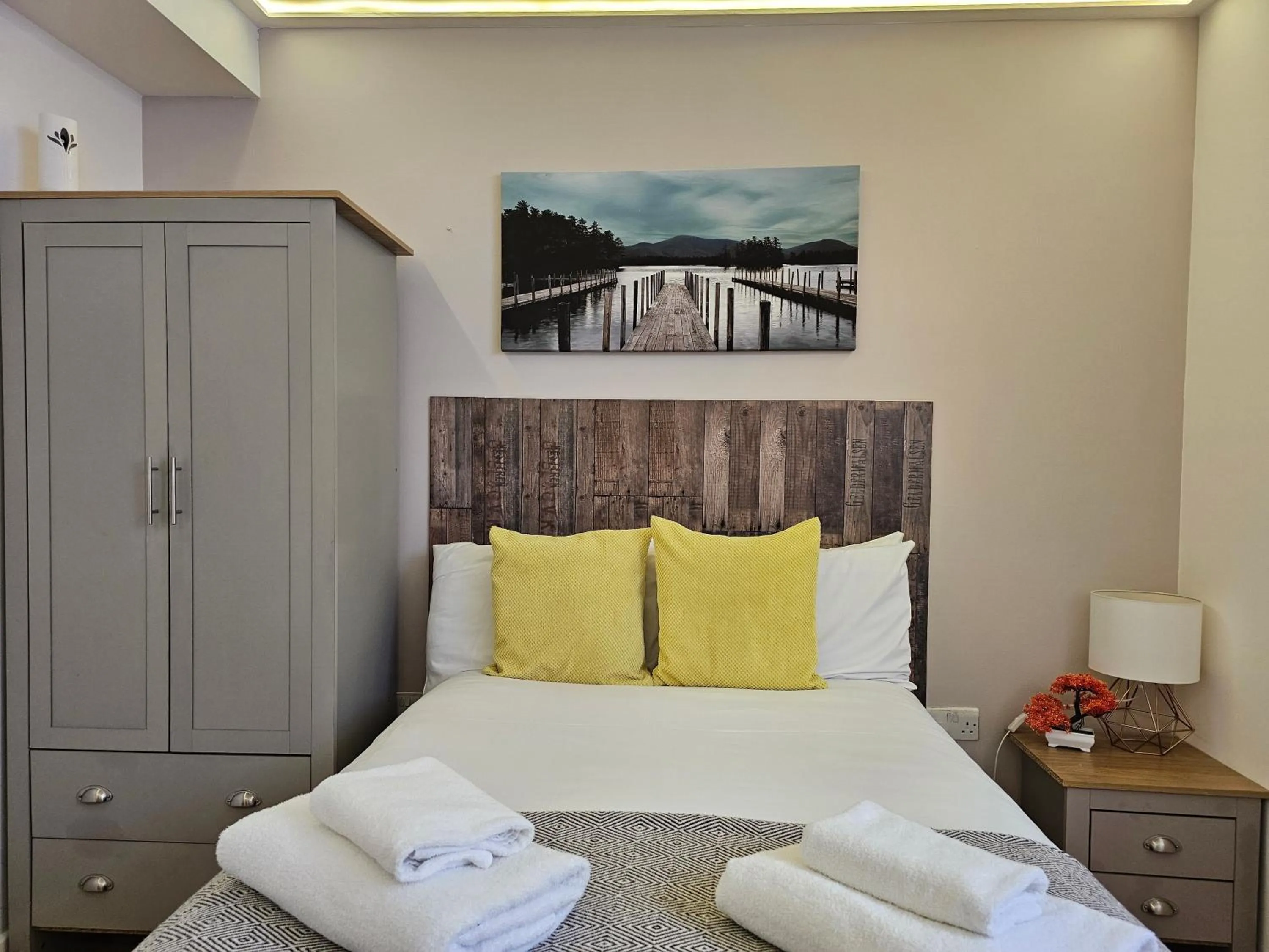 Bed in London Stay Apartments