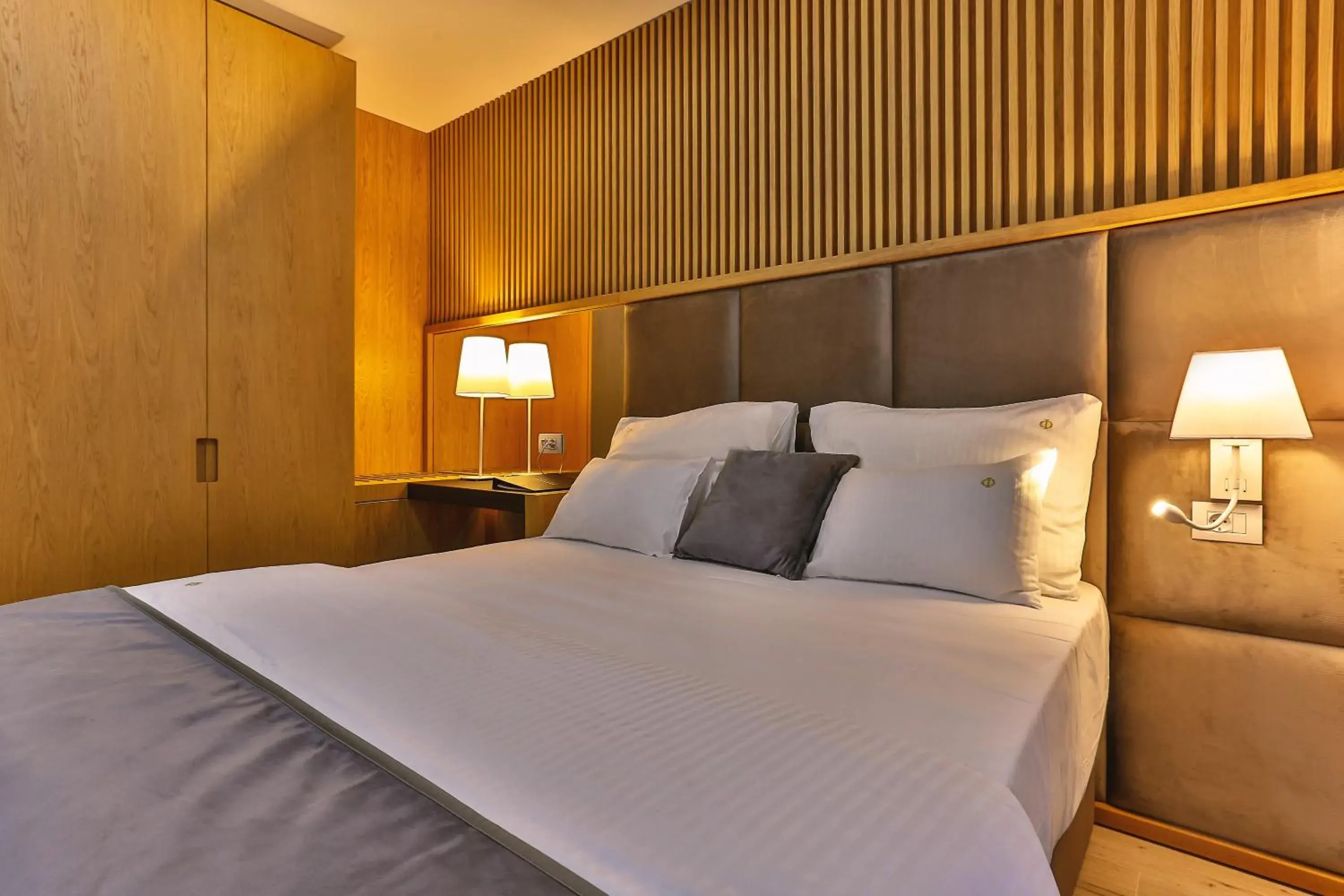 Bed in Villa Dvor Kornic Bed in Villa Dvor Kornic