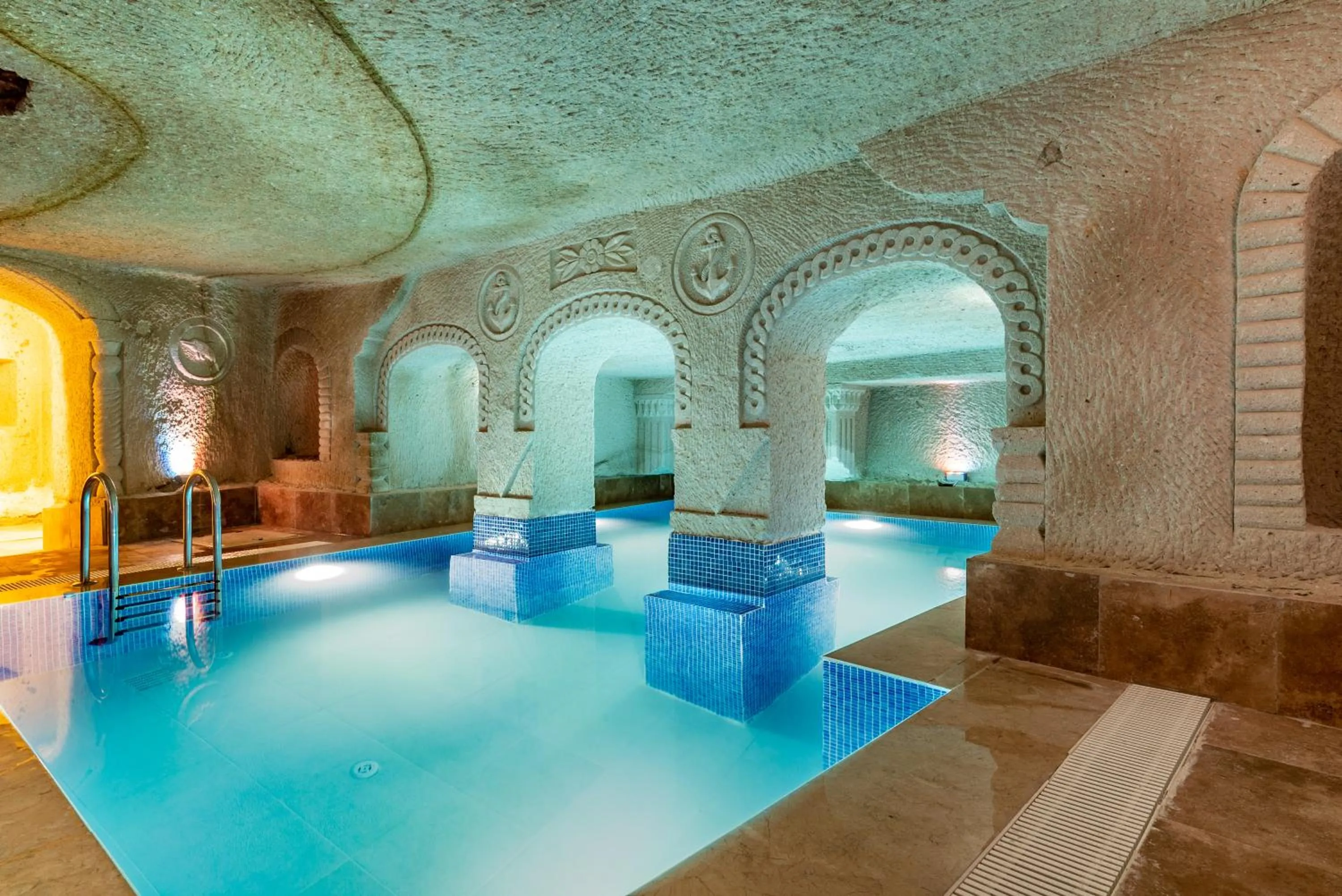 Swimming pool in Cappadocia Ennar Cave Swimming Pool Hot & SPA