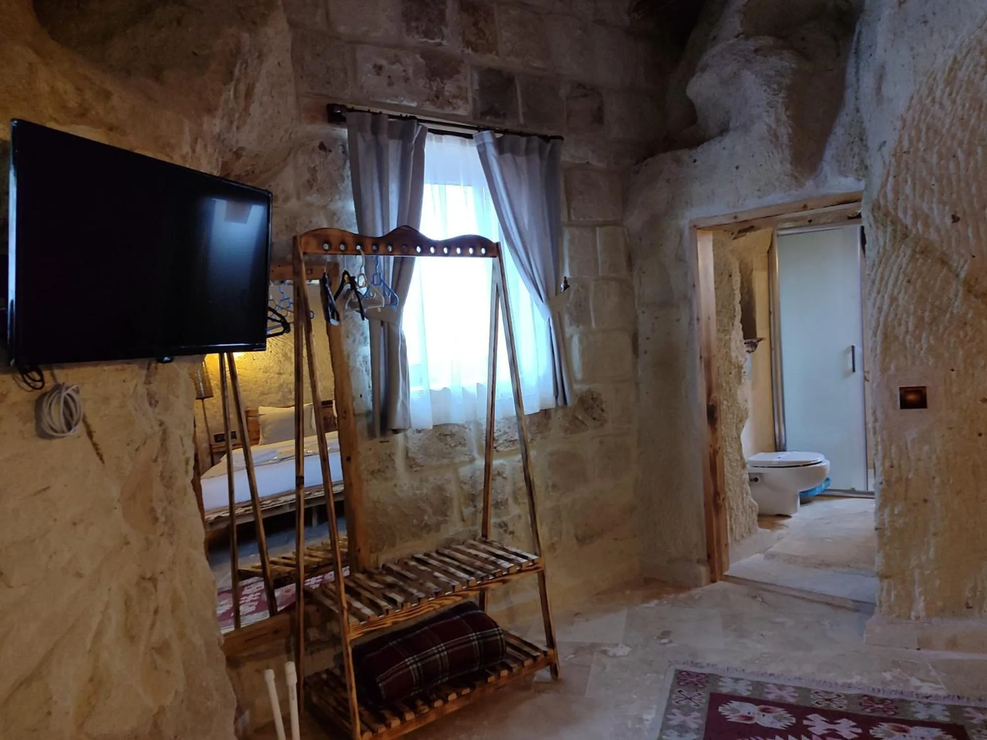 View (from property/room), Bed in Cappadocia Ennar Cave Swimming Pool Hot & SPA