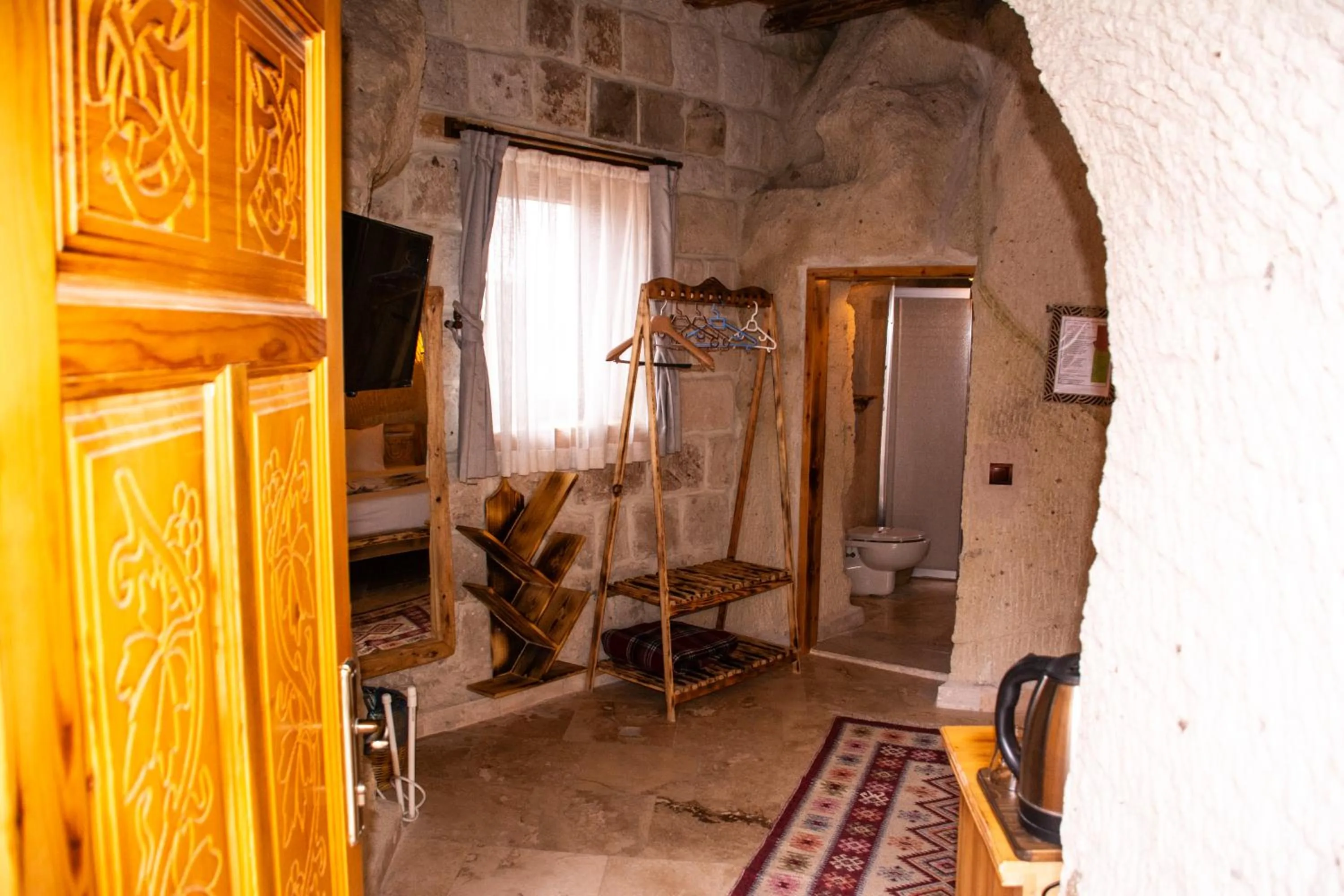 Photo of the whole room in Cappadocia Ennar Cave Swimming Pool Hot & SPA