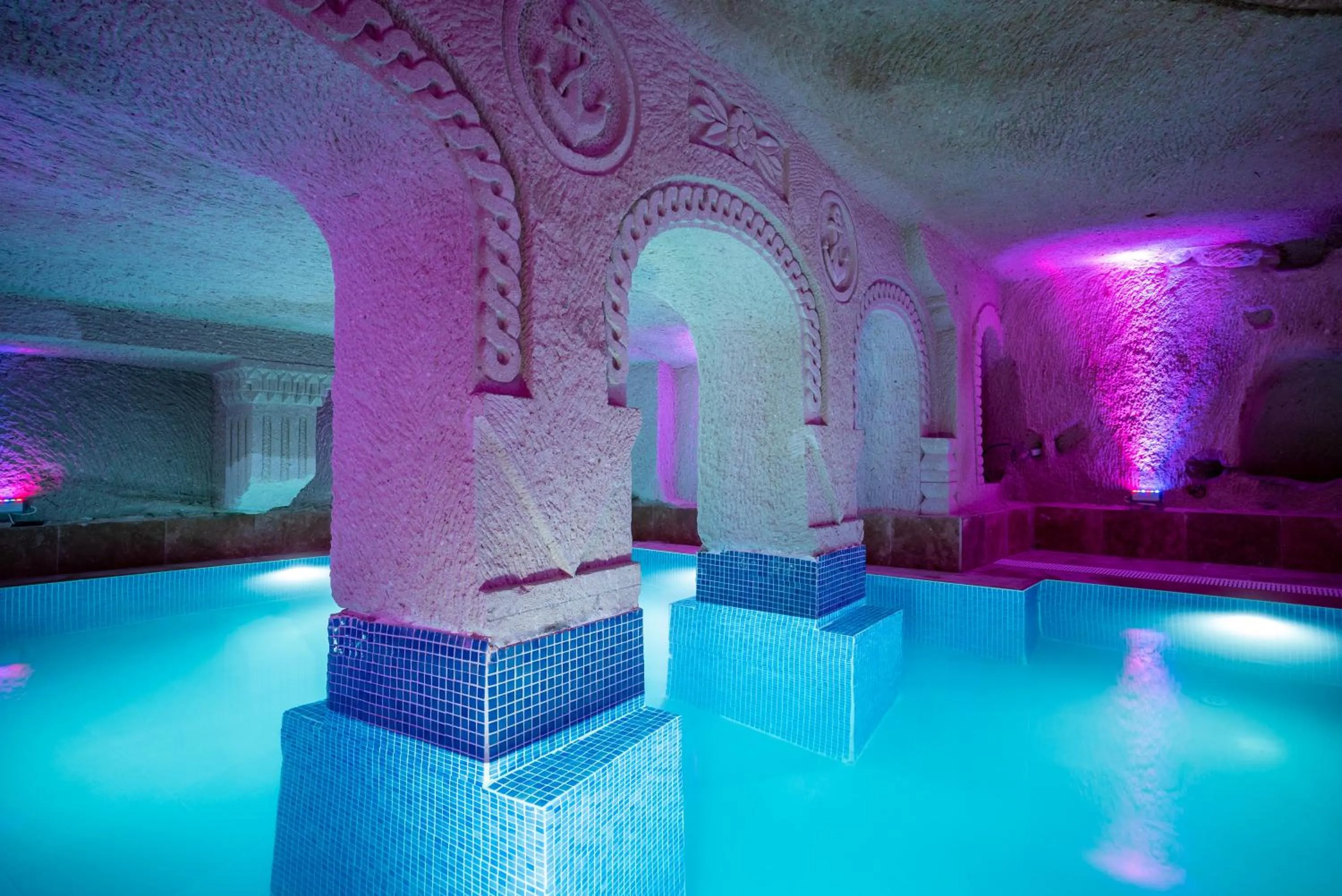 Swimming pool in Cappadocia Ennar Cave Swimming Pool Hot & SPA