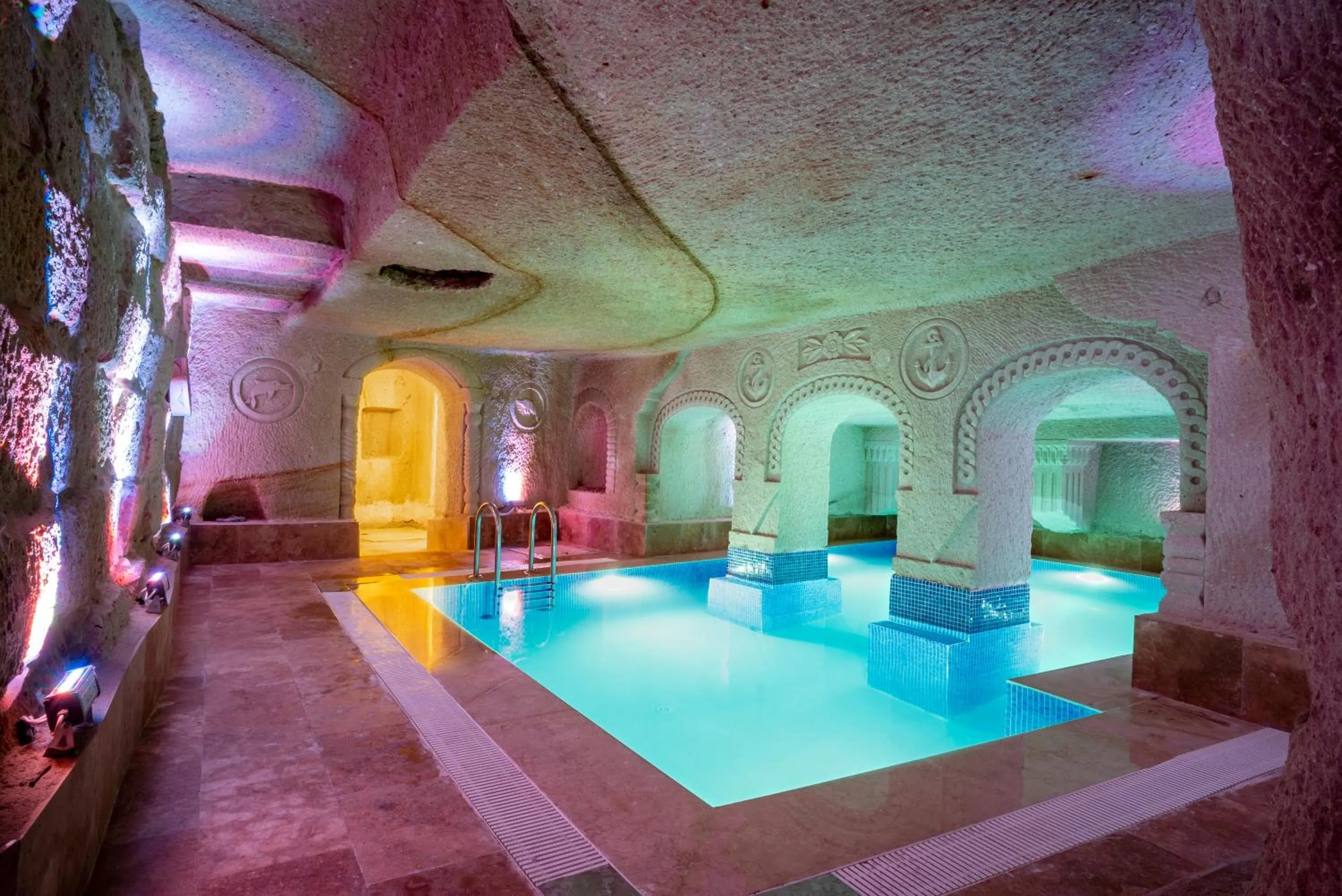 Swimming pool in Cappadocia Ennar Cave Swimming Pool Hot & SPA