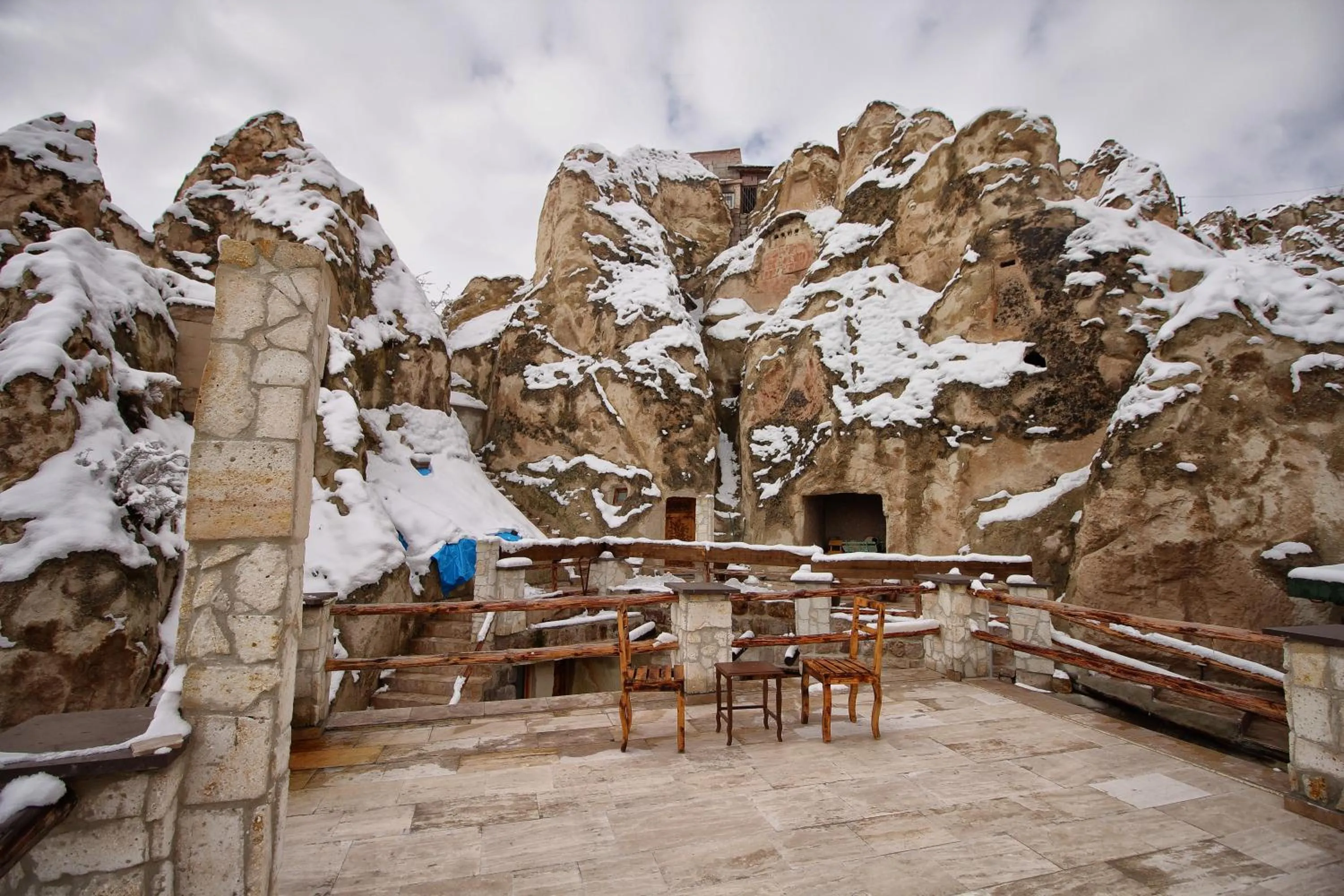 Patio in Cappadocia Ennar Cave Swimming Pool Hot & SPA