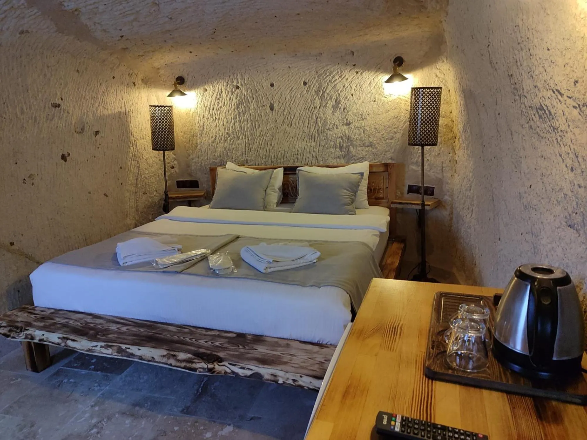 Bed in Cappadocia Ennar Cave Swimming Pool Hot & SPA
