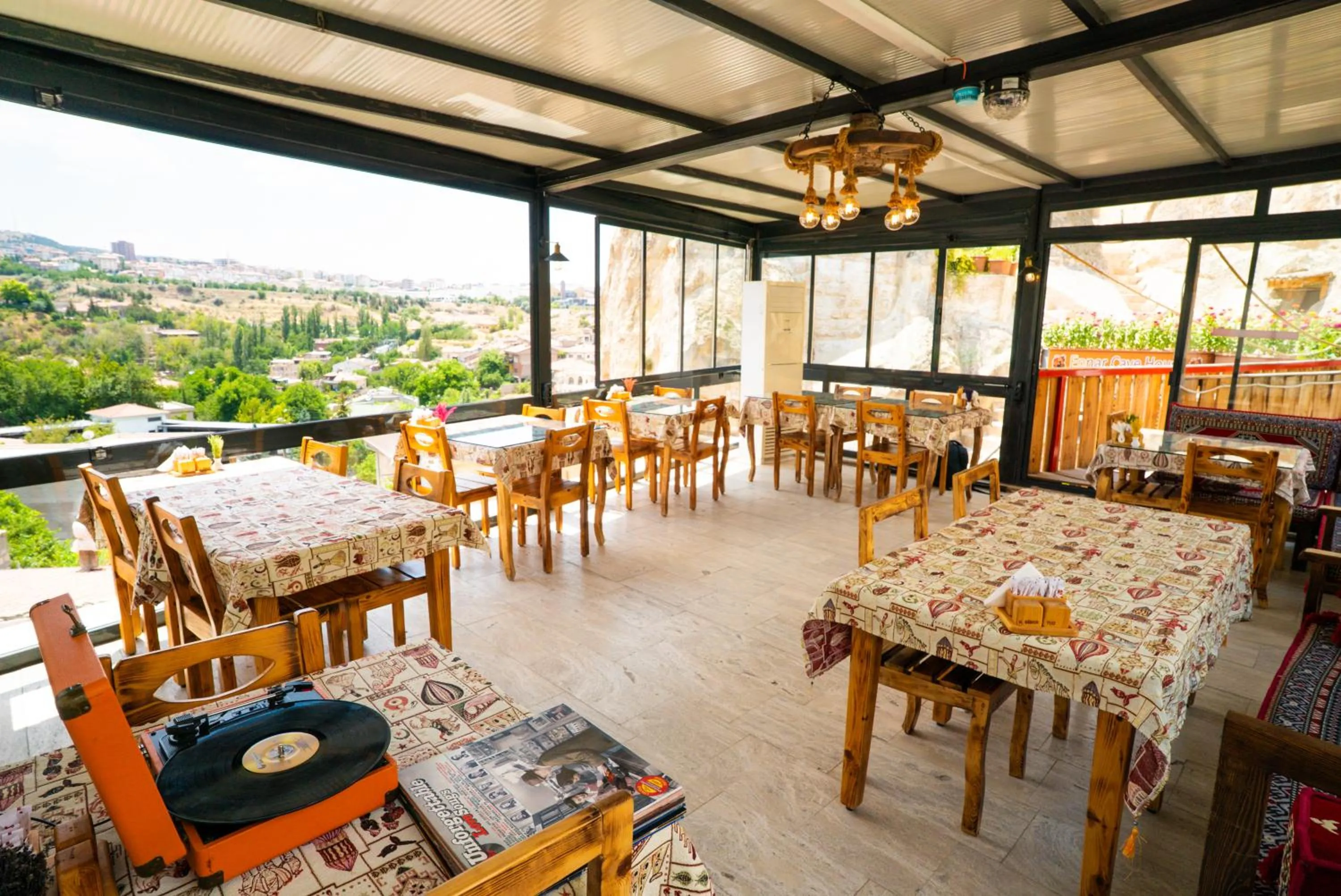 Restaurant/places to eat in Cappadocia Ennar Cave Swimming Pool Hot & SPA