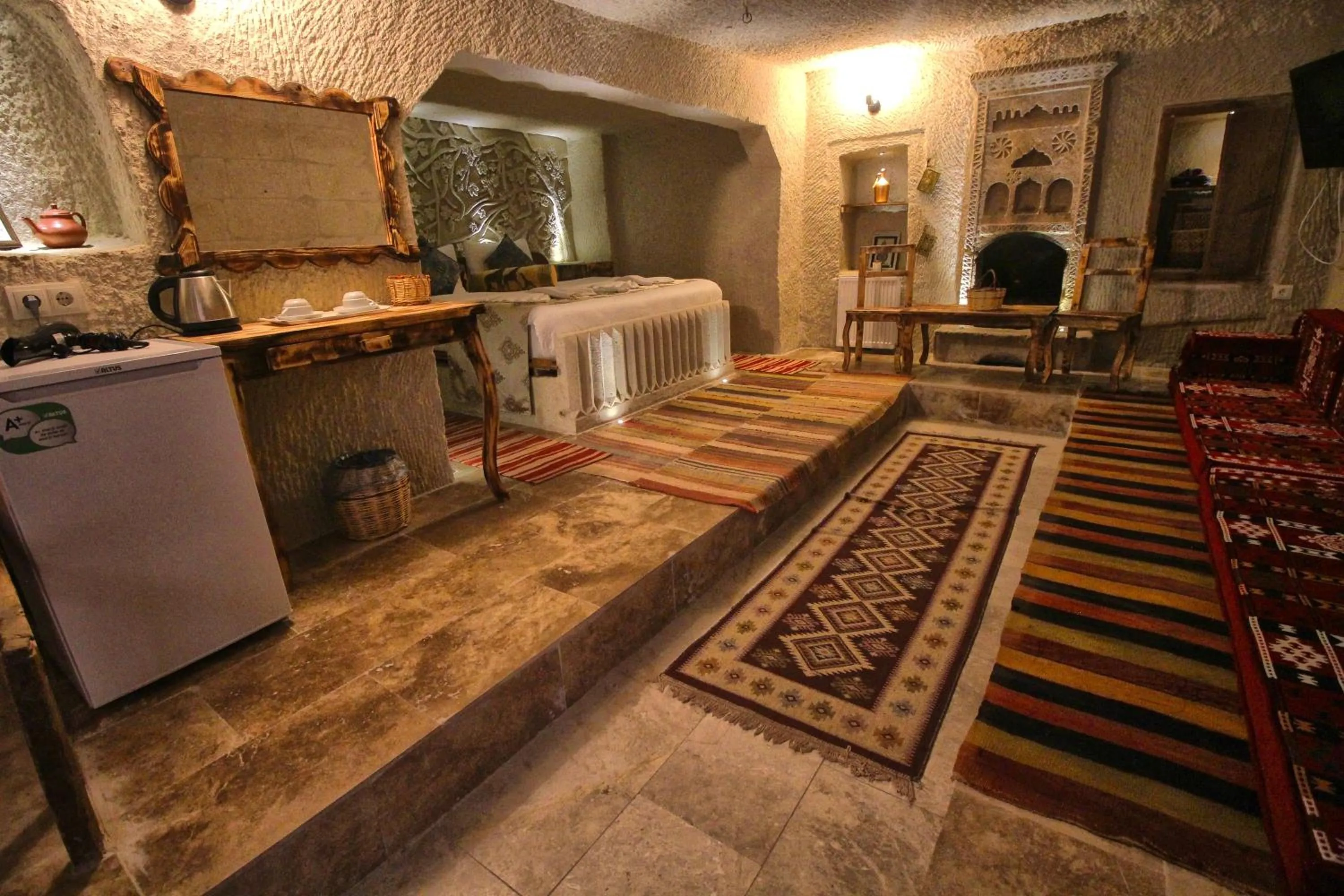 Photo of the whole room in Cappadocia Ennar Cave Swimming Pool Hot & SPA