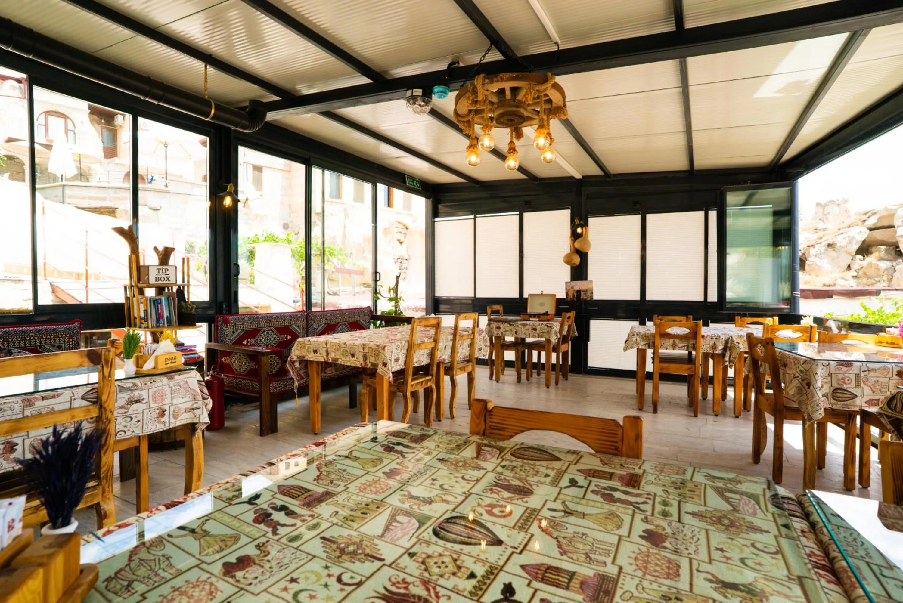 Restaurant/places to eat in Cappadocia Ennar Cave Swimming Pool Hot & SPA