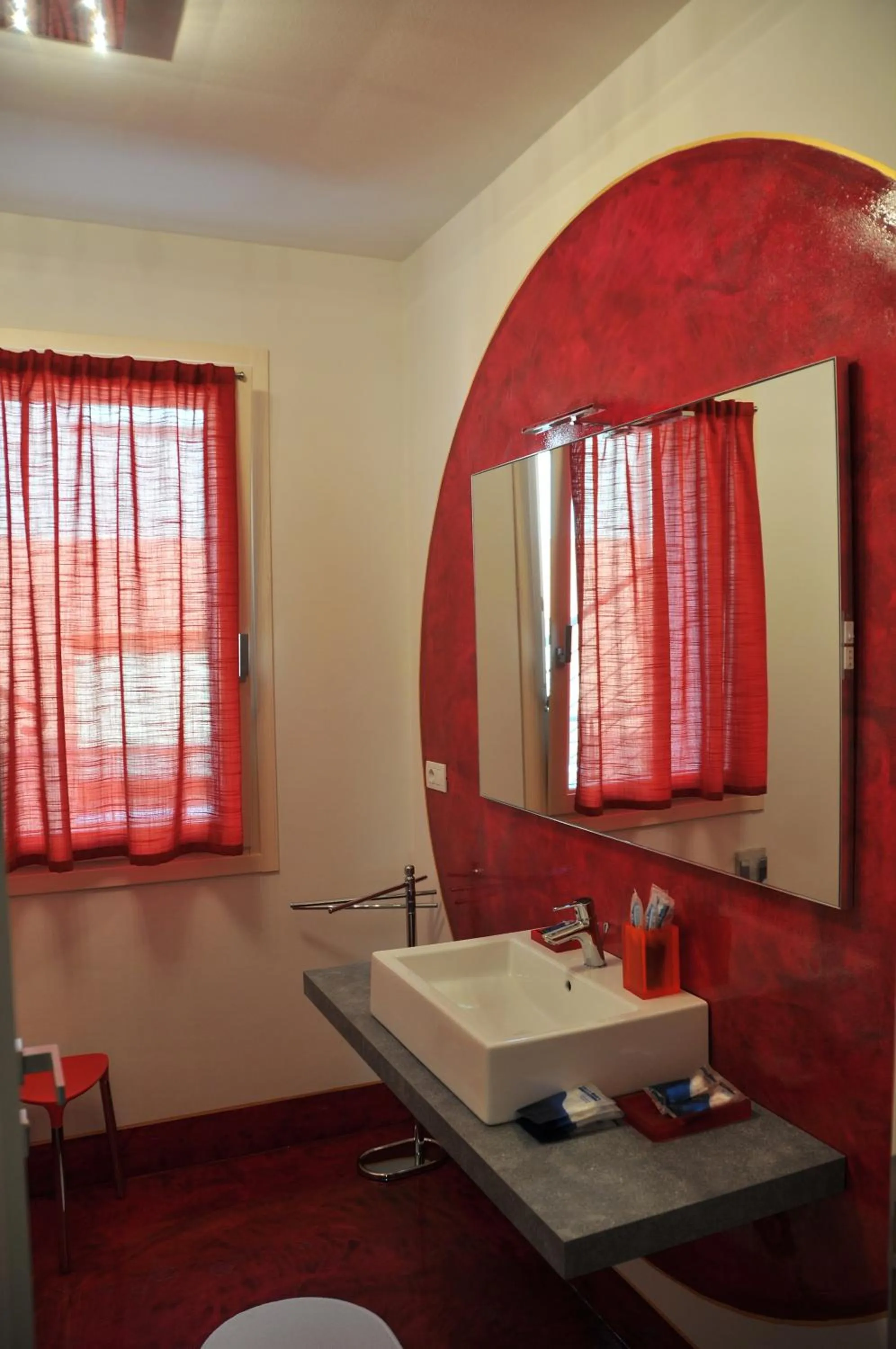 Shower in Bed & Breakfast Vieulif