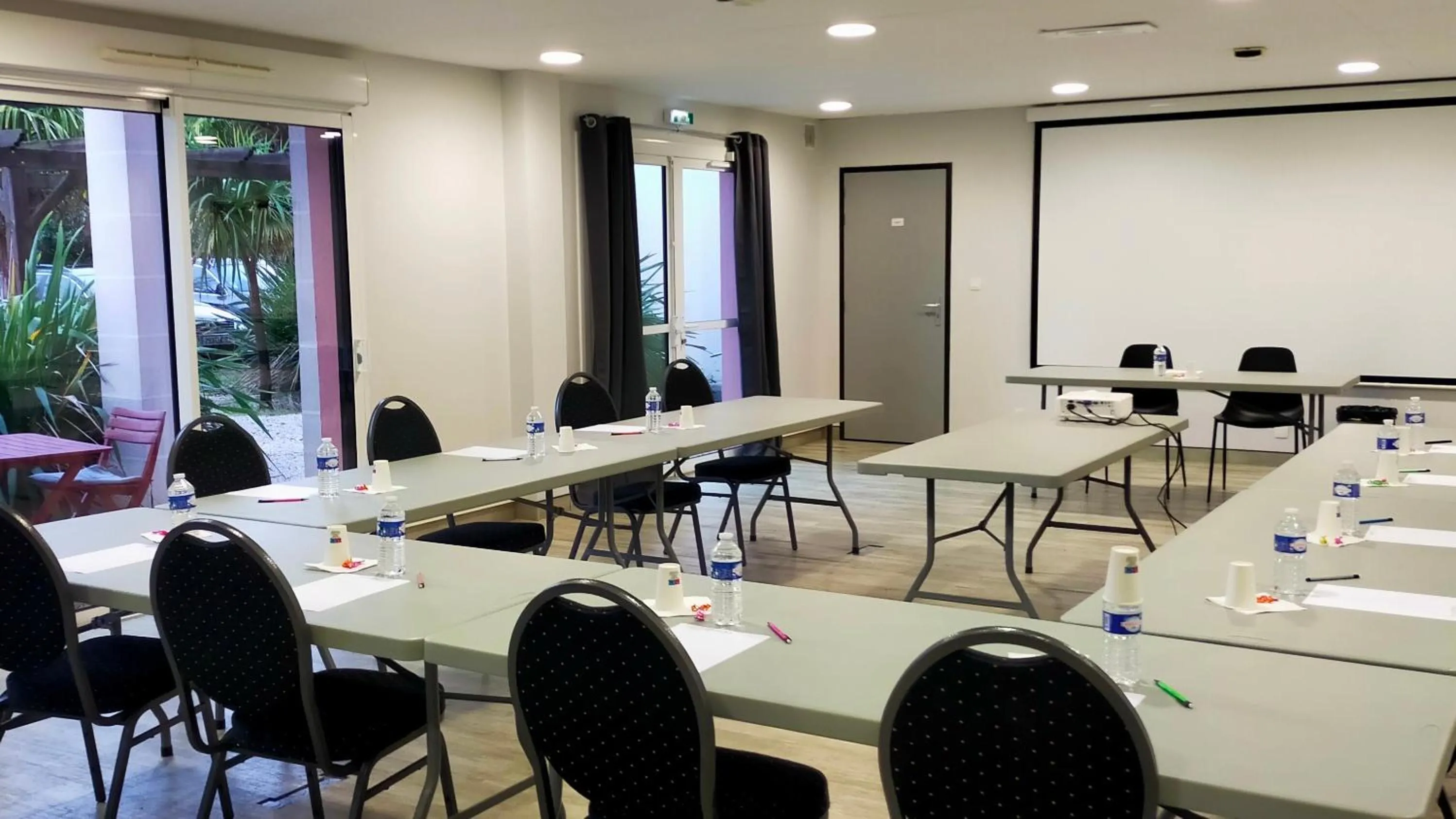 Banquet/Function facilities in Adonis La Baule