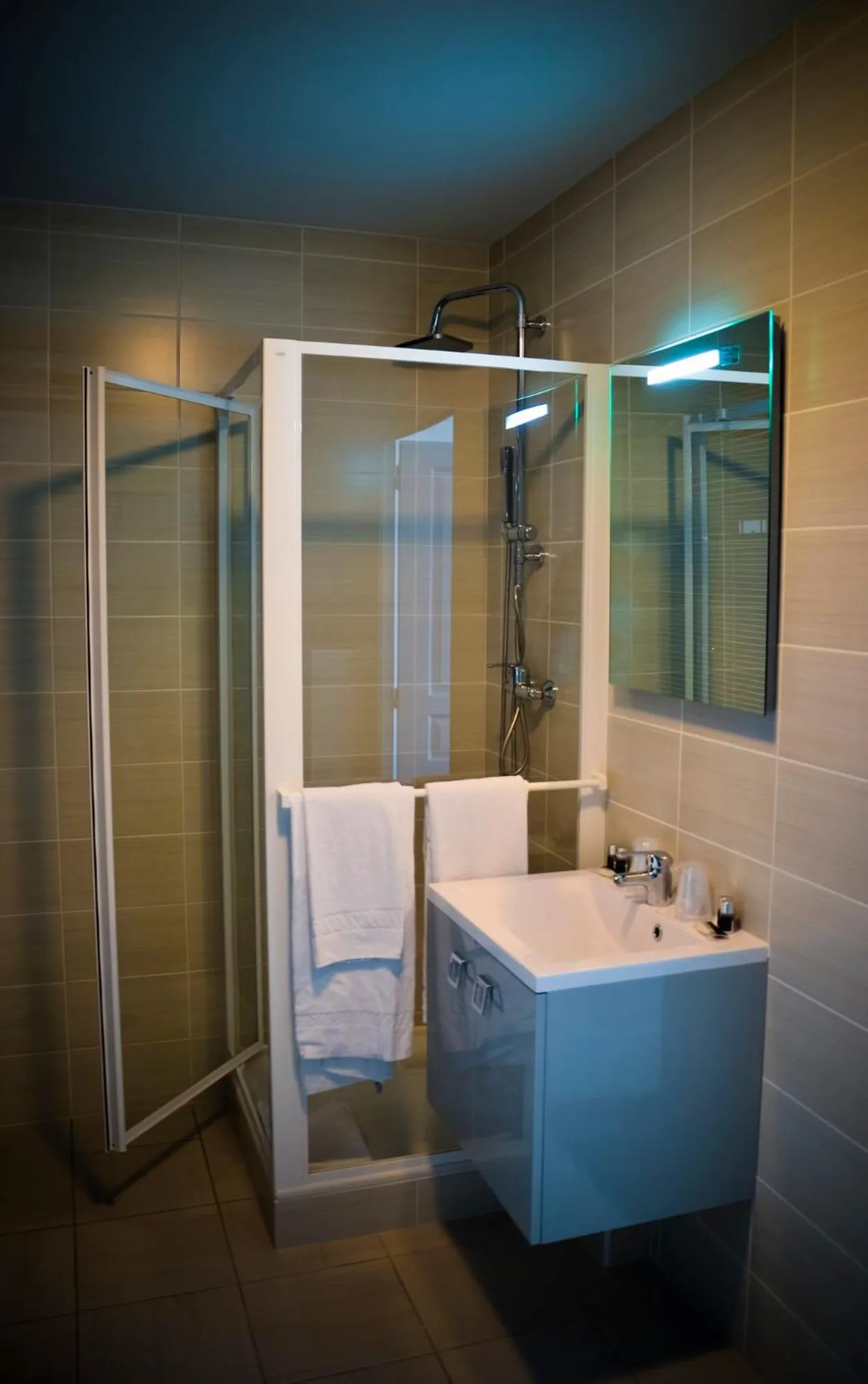 Bathroom in Adonis La Baule