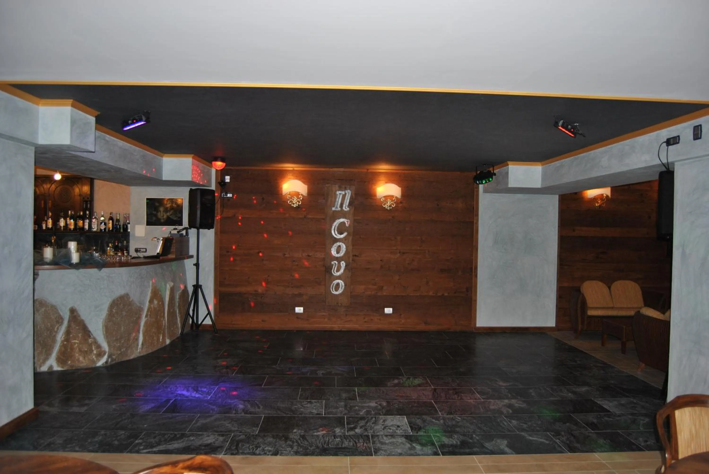 Business facilities in Casa Vacanza La Rocca