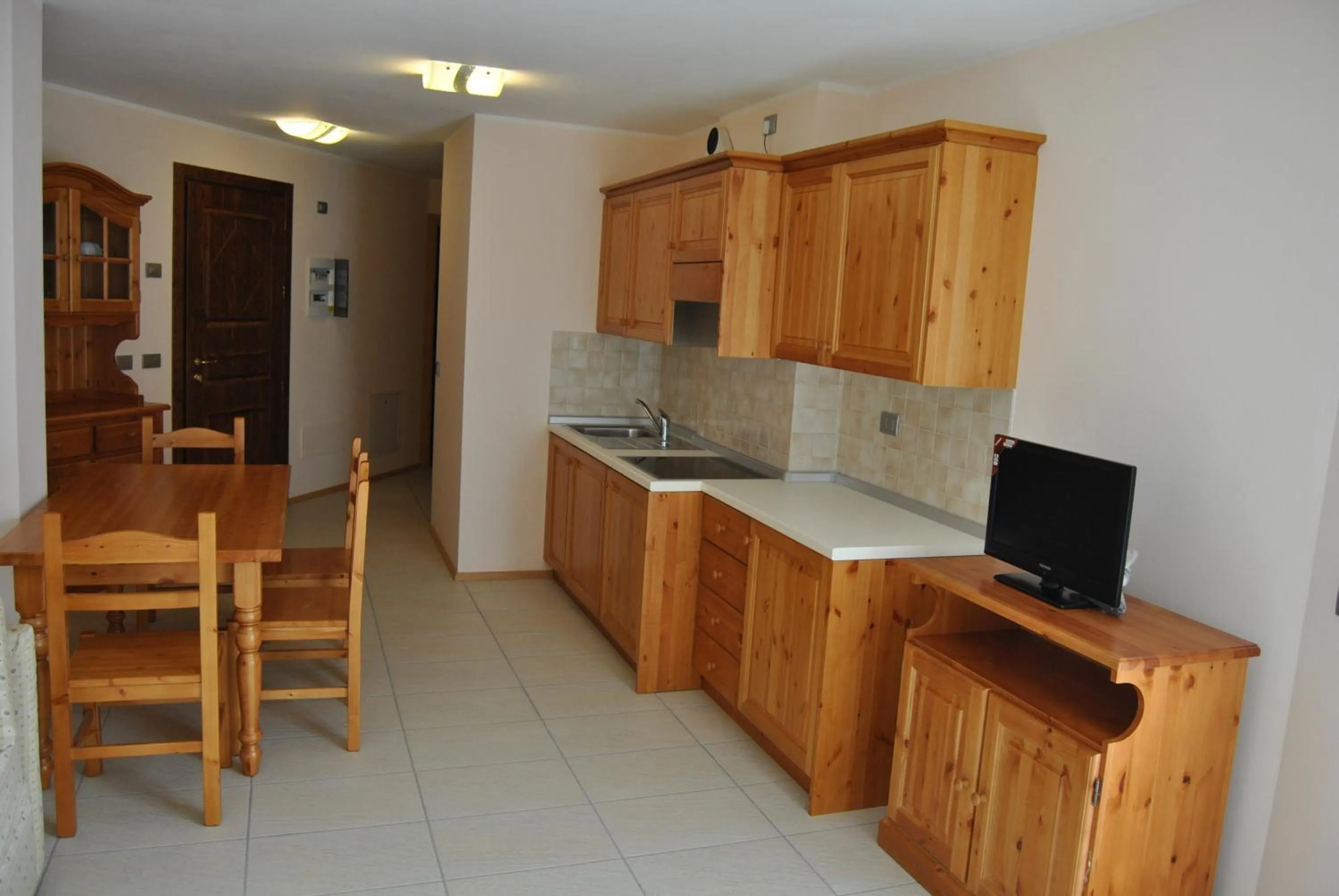 Kitchen or kitchenette in Casa Vacanza La Rocca