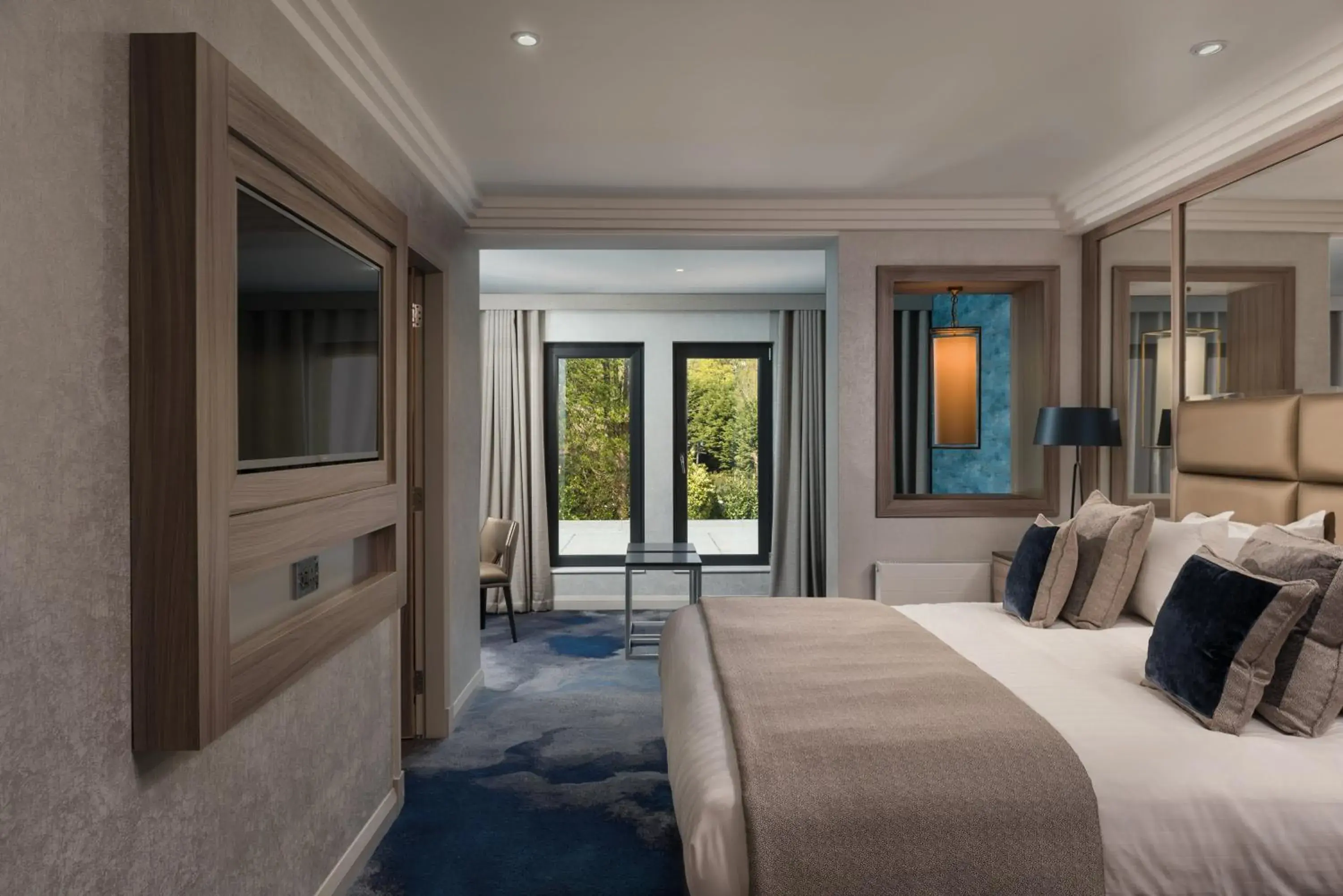 Superior Family Room - single occupancy in Dalmeny Park House Hotel Superior Family Room - single occupancy in Dalmeny Park House Hotel