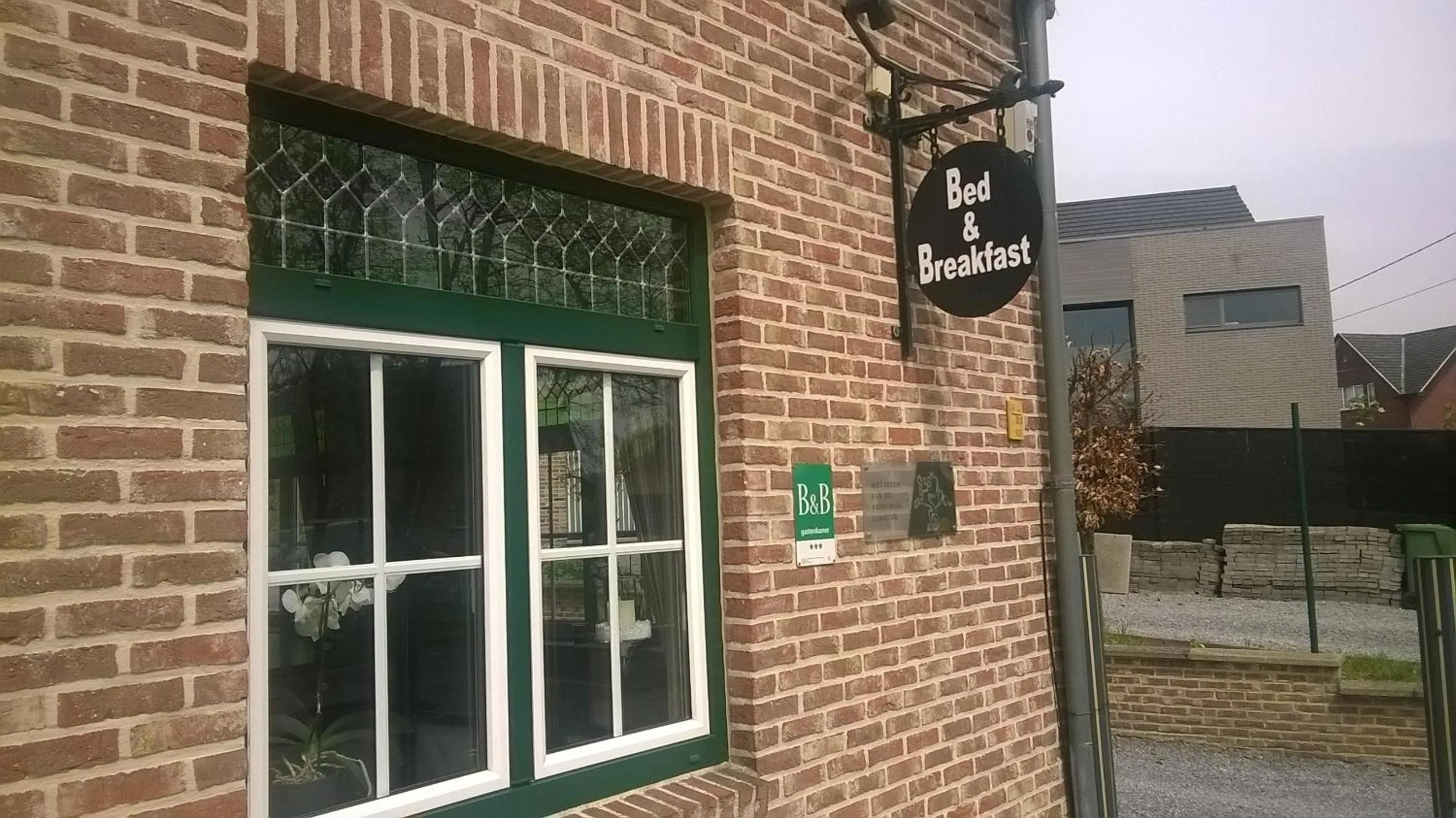 Facade/entrance in B&B De Vroling