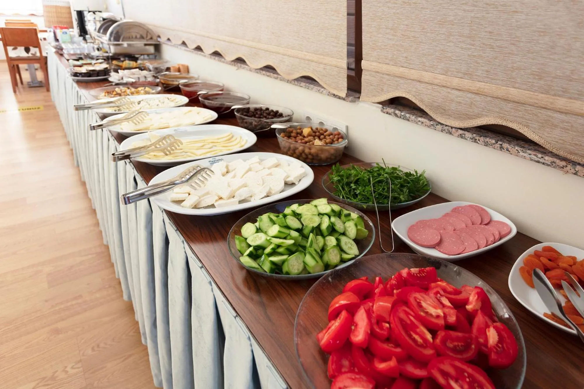 Restaurant/places to eat in Hotel Pelit