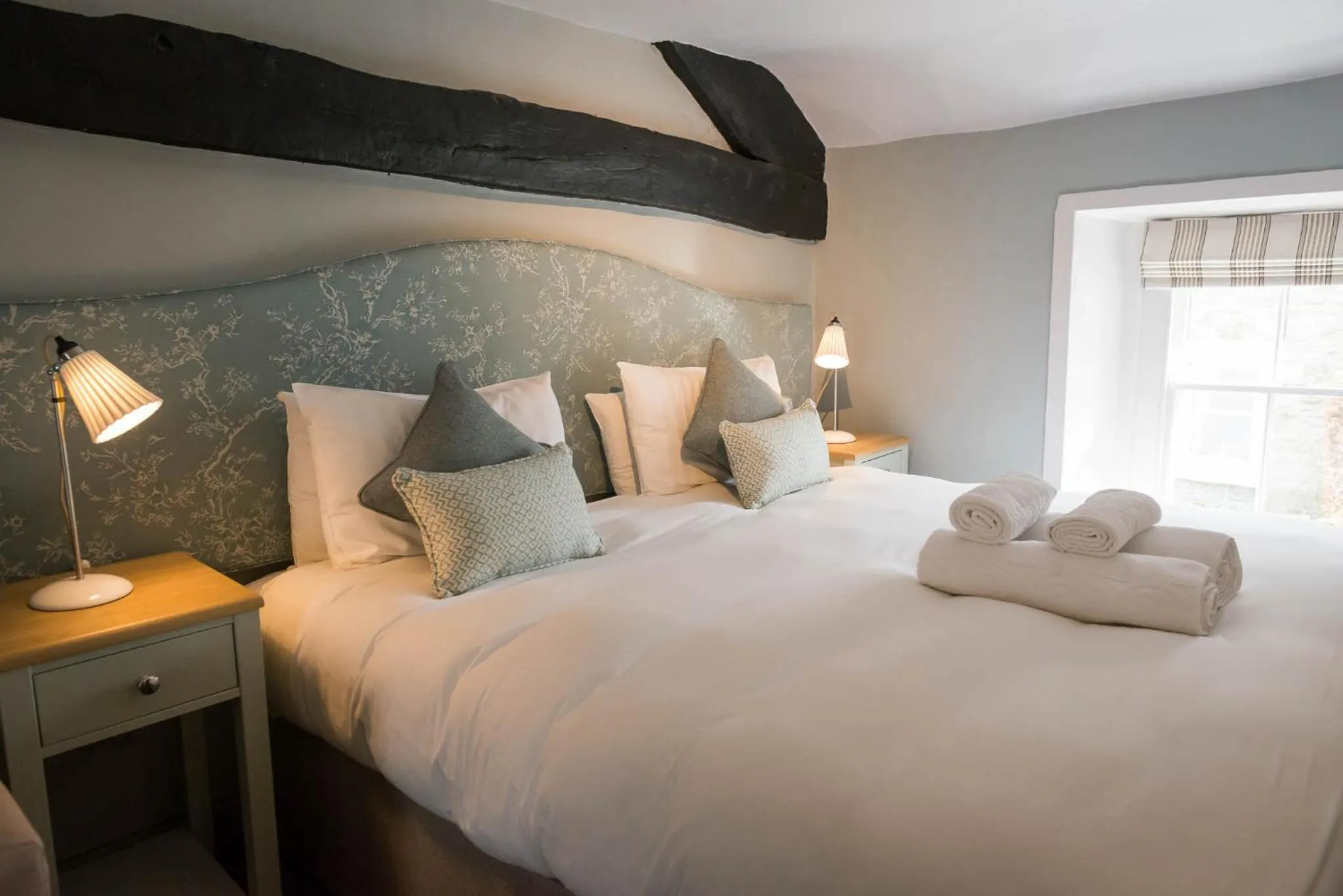 Bed in The Horse and Farrier Inn and The Salutation Inn Threlkeld Keswick