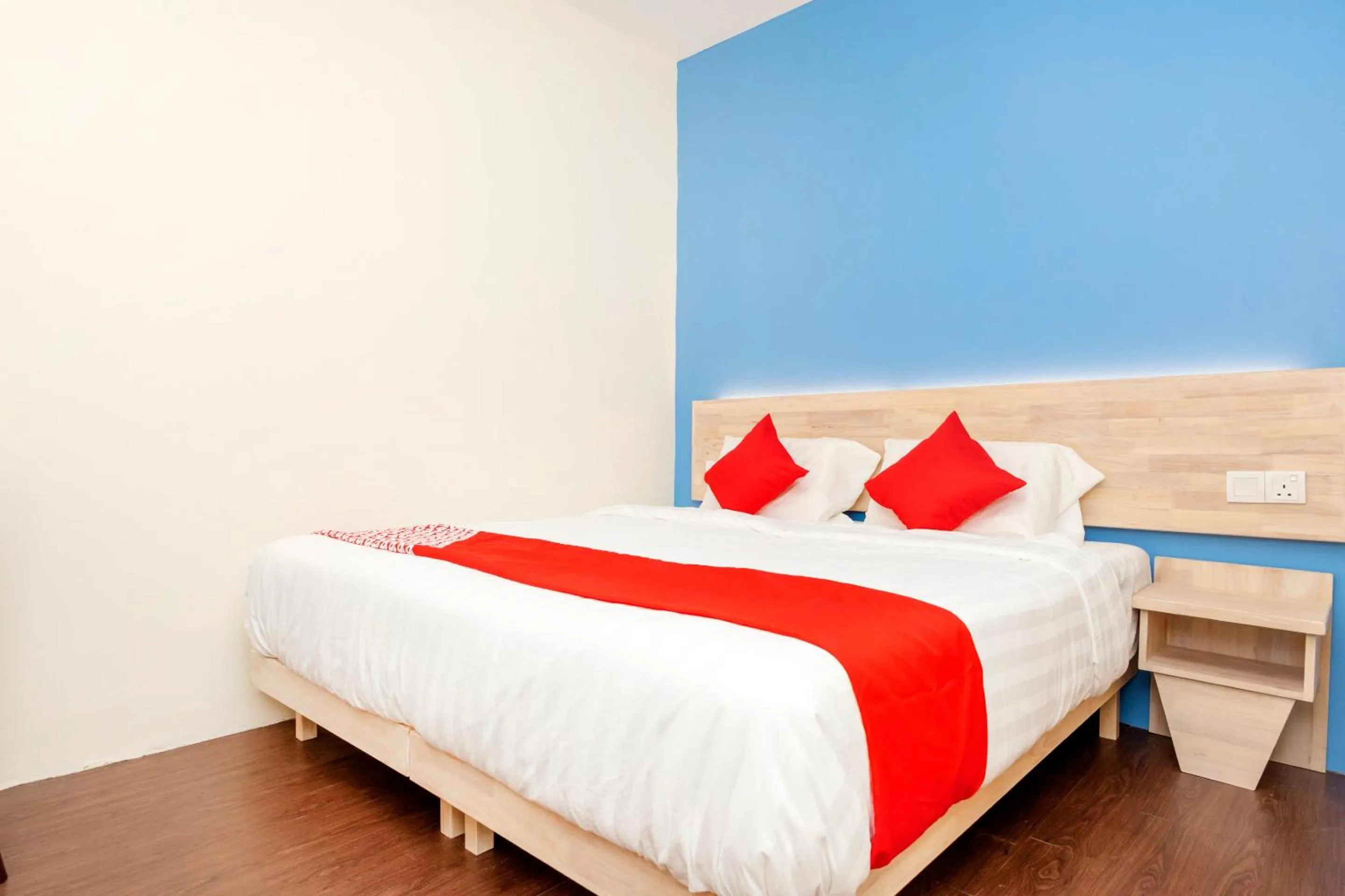 Bedroom, Bed in OYO 778 Bmw 2 Hotel