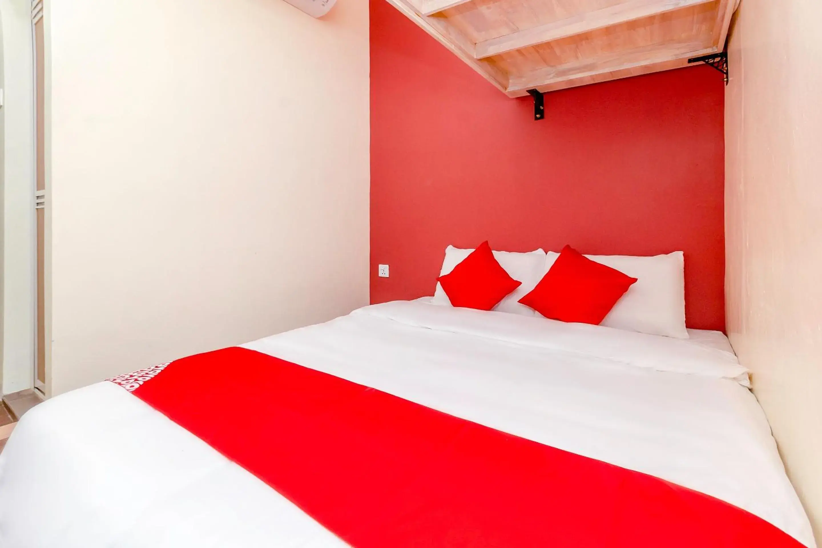 Bedroom, Bed in OYO 778 Bmw 2 Hotel Bedroom, Bed in OYO 778 Bmw 2 Hotel