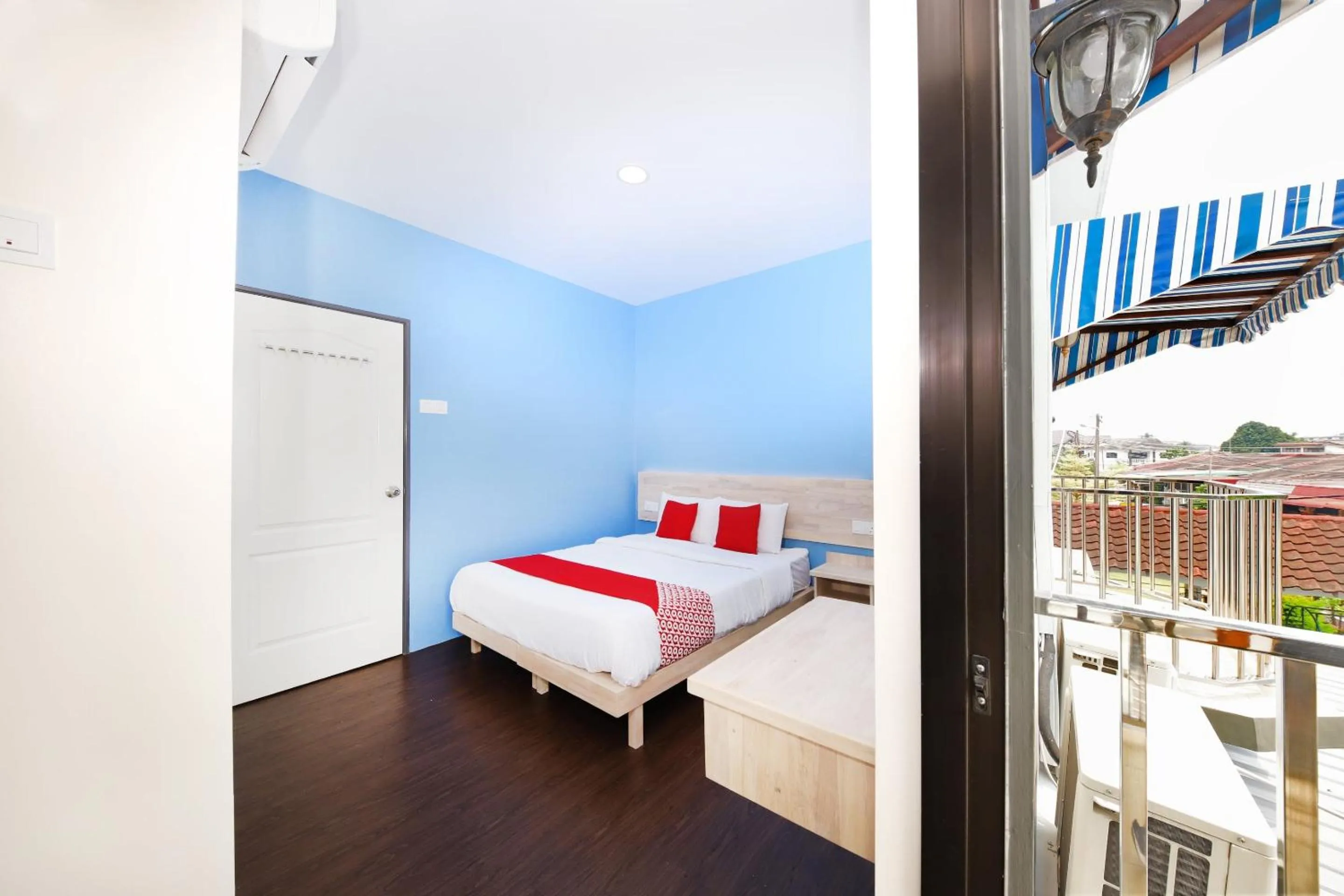 Bedroom, Bed in OYO 778 Bmw 2 Hotel