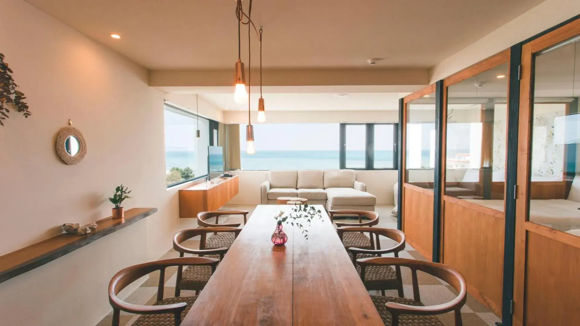 Living room in Blue Steak Wonder Nagahama Living room in Blue Steak Wonder Nagahama