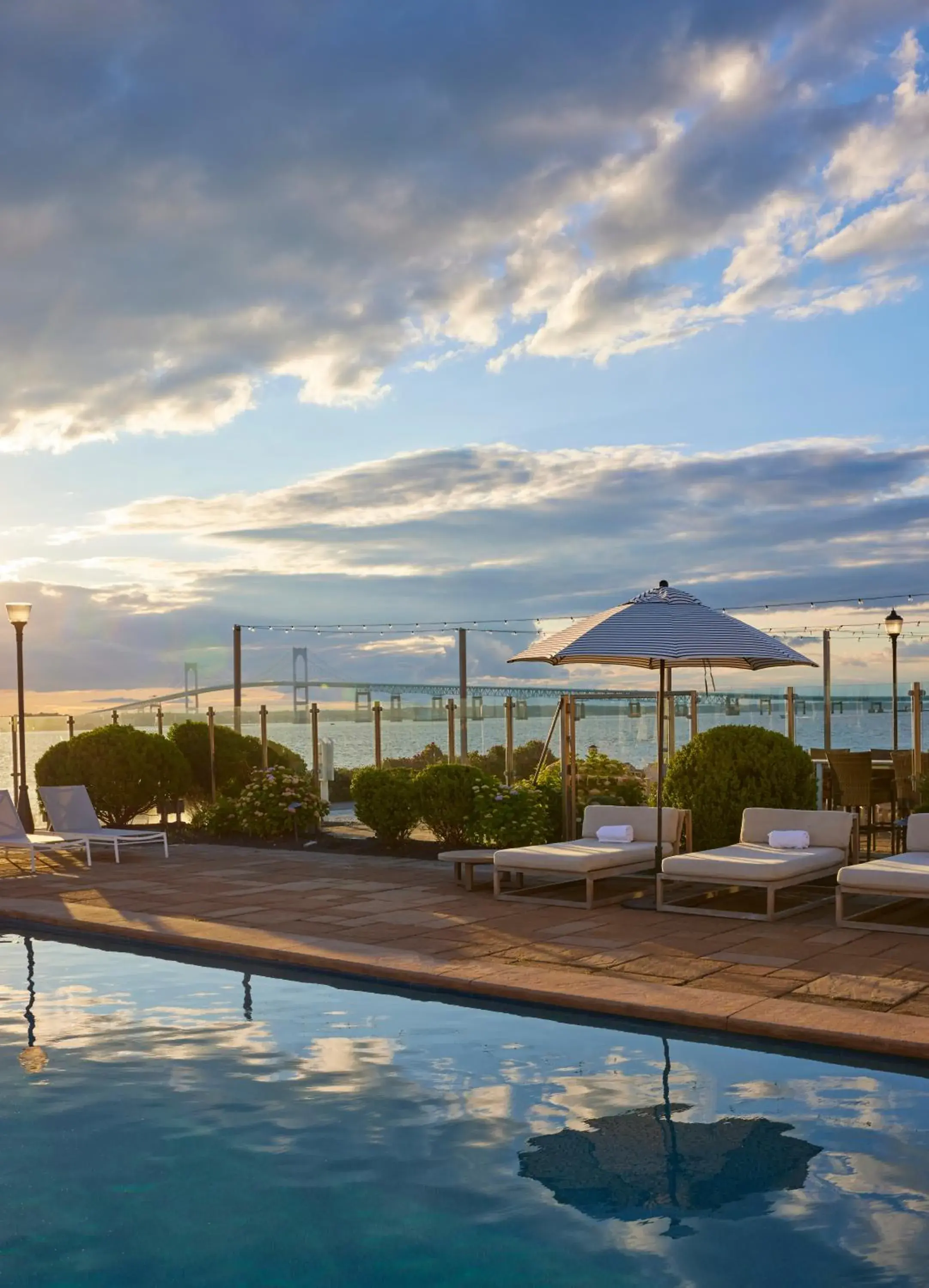 Swimming pool in Newport Harbor Island Resort Swimming pool in Newport Harbor Island Resort