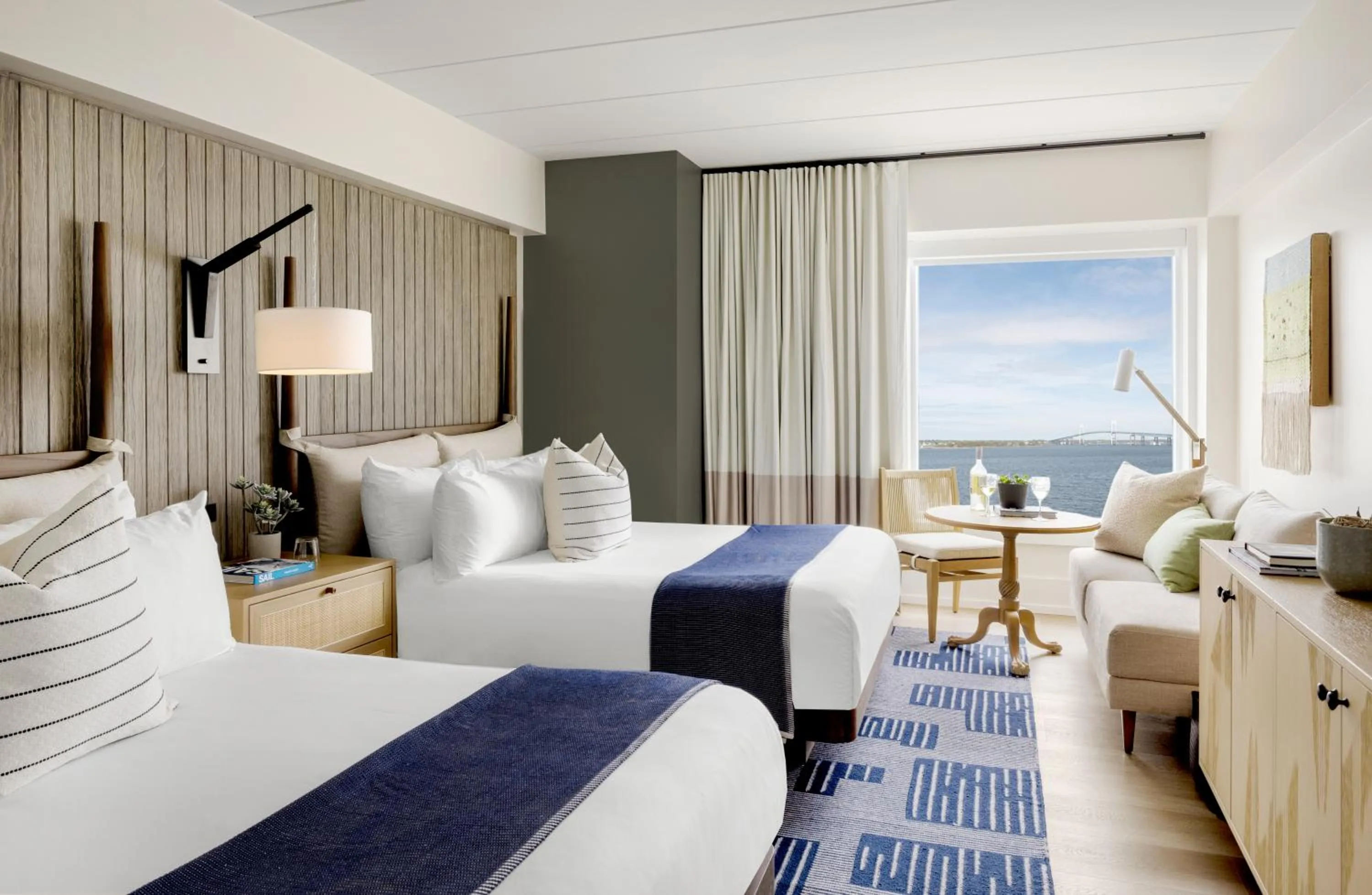 Bed in Newport Harbor Island Resort