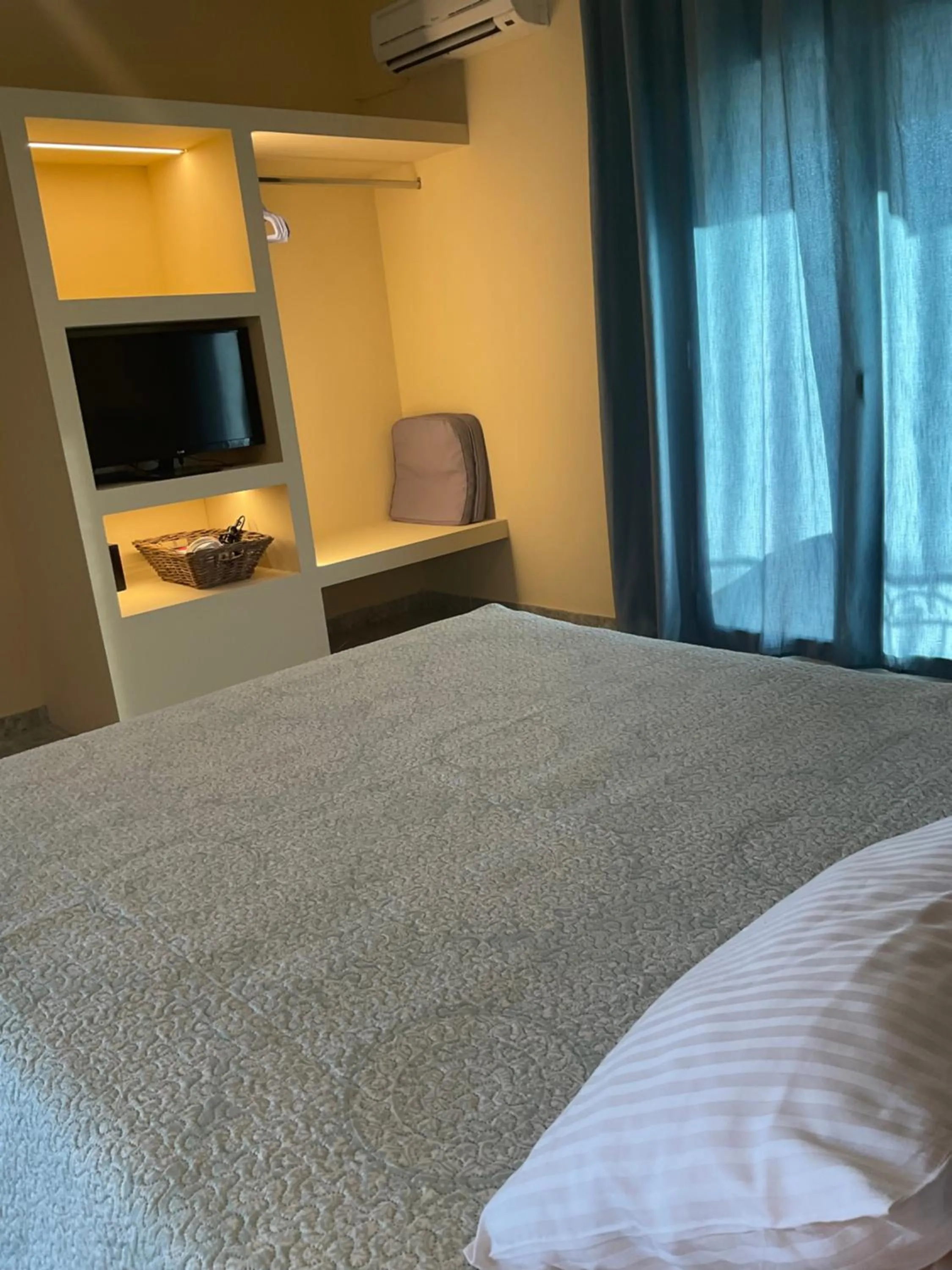 Bed in Maria Anastasia Studios