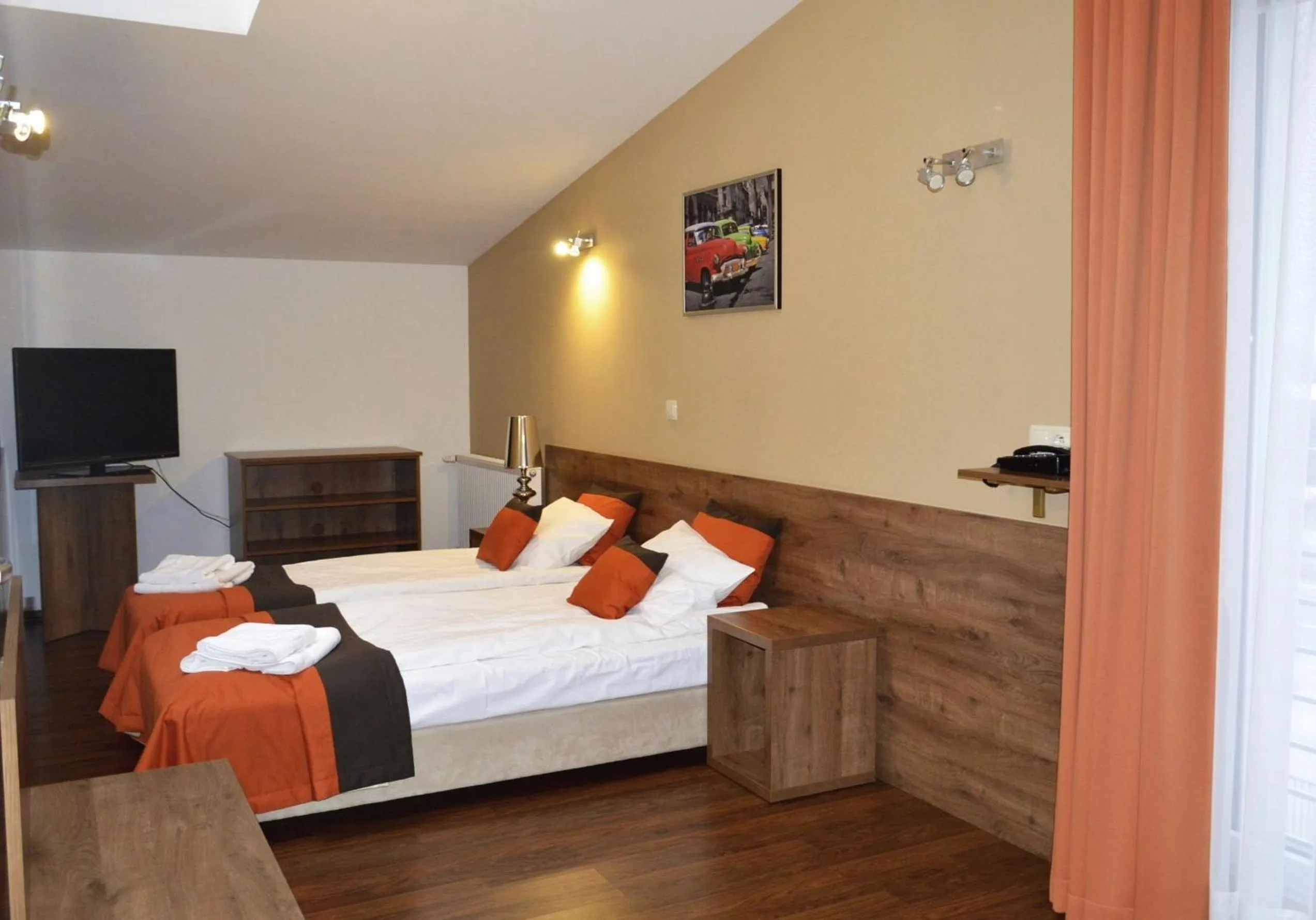 Photo of the whole room, Bed in Hotel Ajax