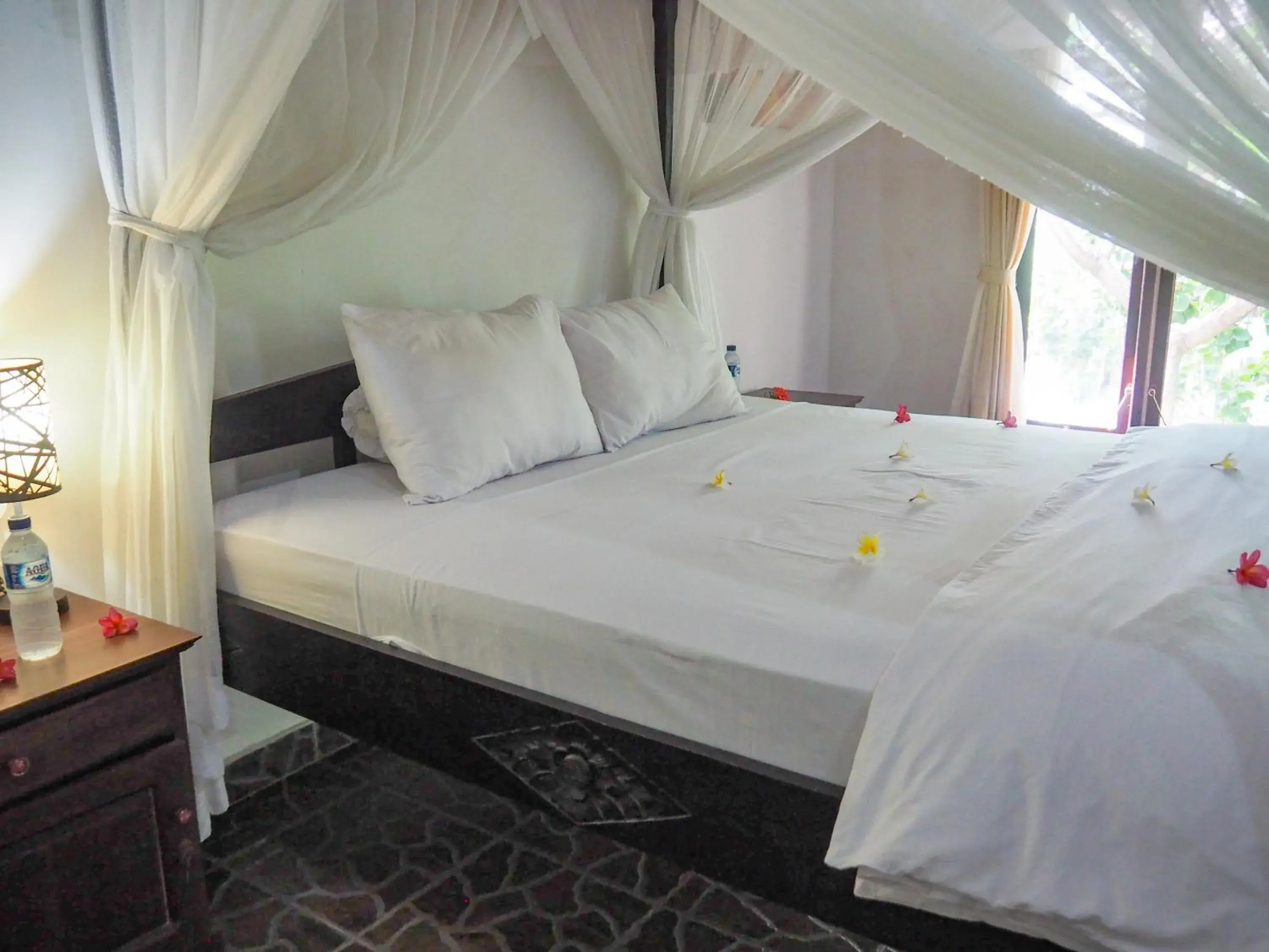 Bedroom, Bed in Scuba Tribe Bali dive-resort Bedroom, Bed in Scuba Tribe Bali dive-resort