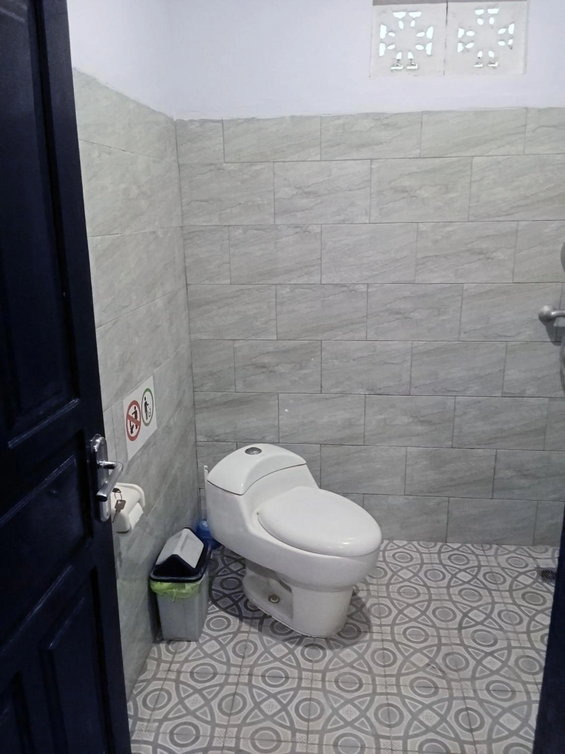 Bathroom in Scuba Tribe Bali dive-resort