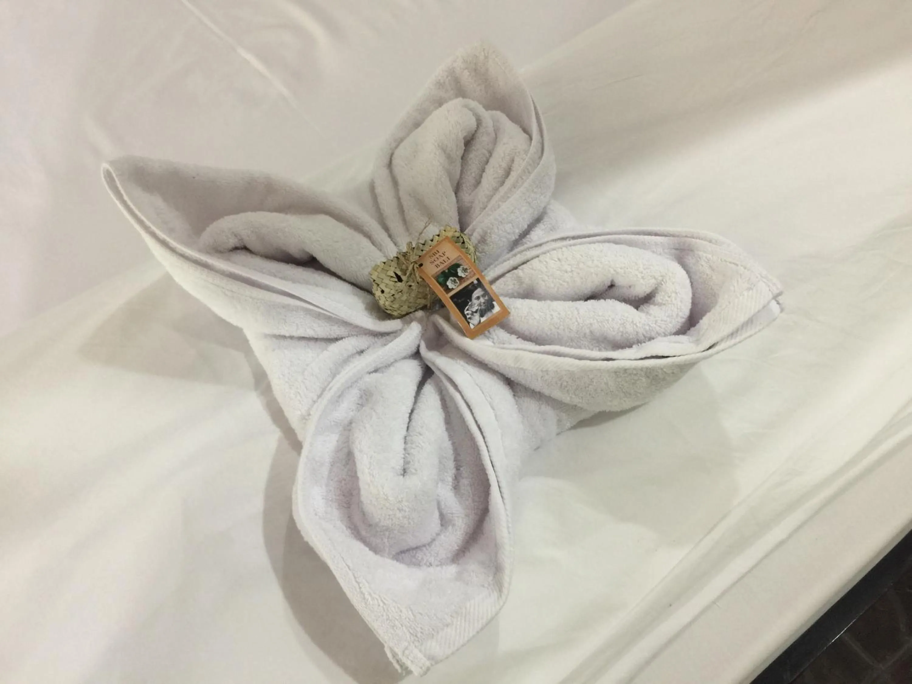 Bed in Scuba Tribe Bali dive-resort